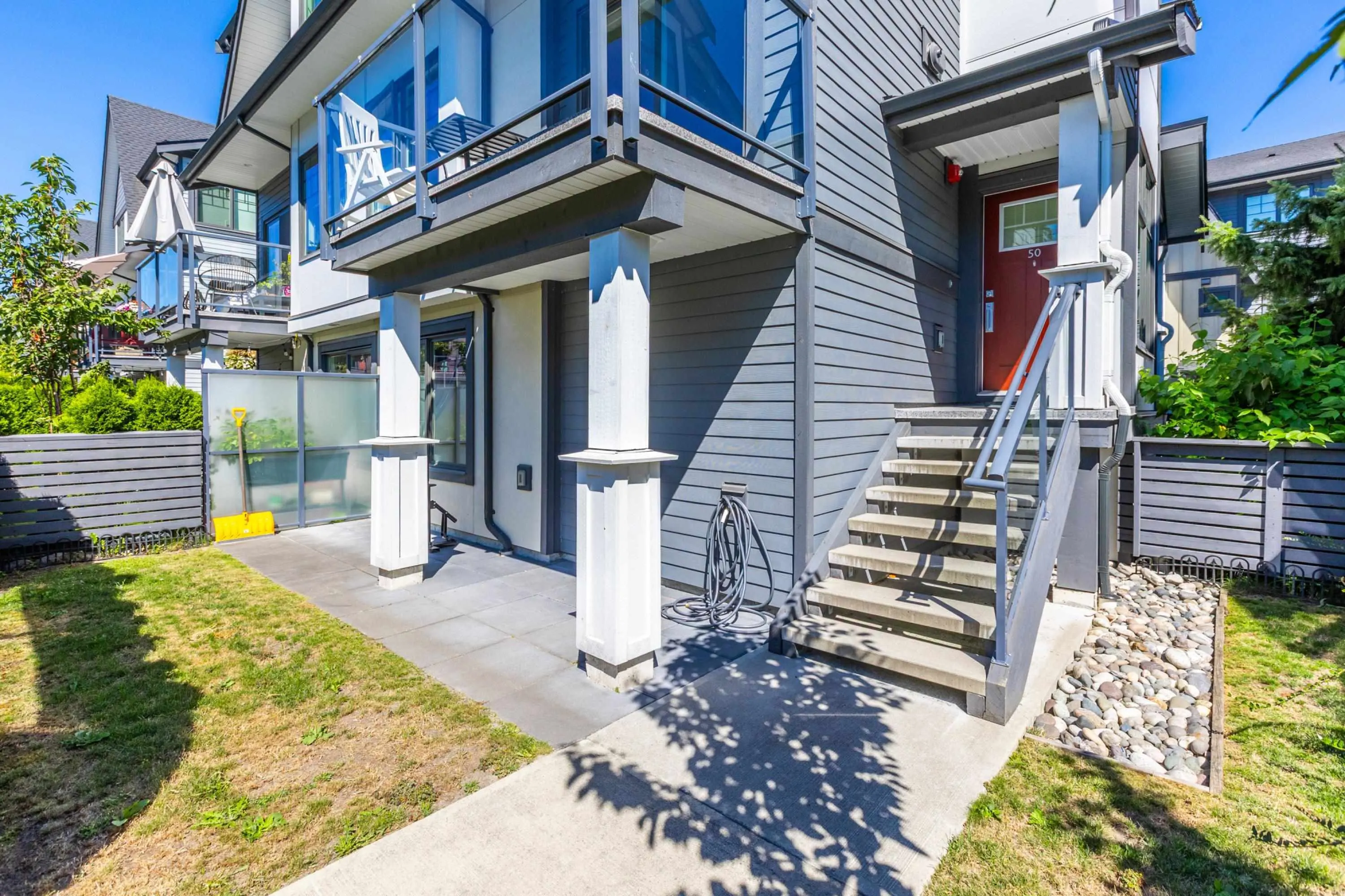 50 19451 Sutton Avenue