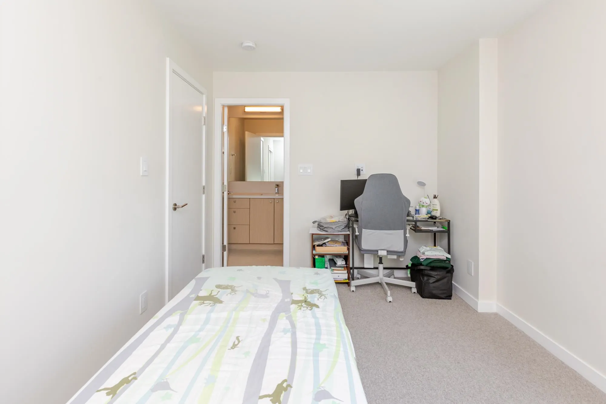 50 19451 Sutton Avenue