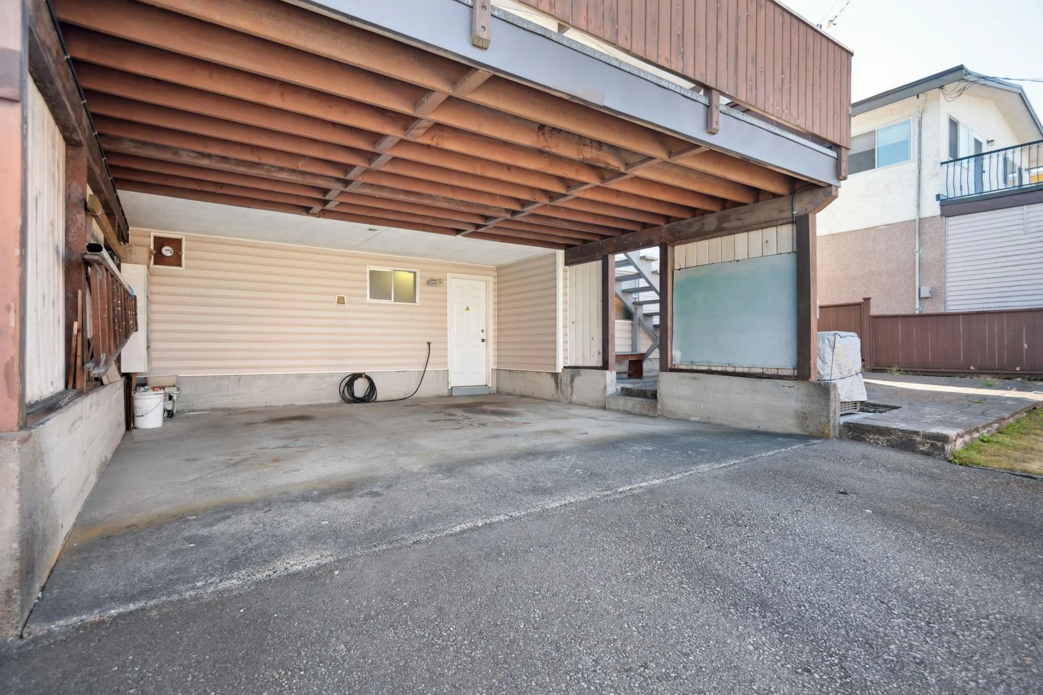 3849 Windermere Street