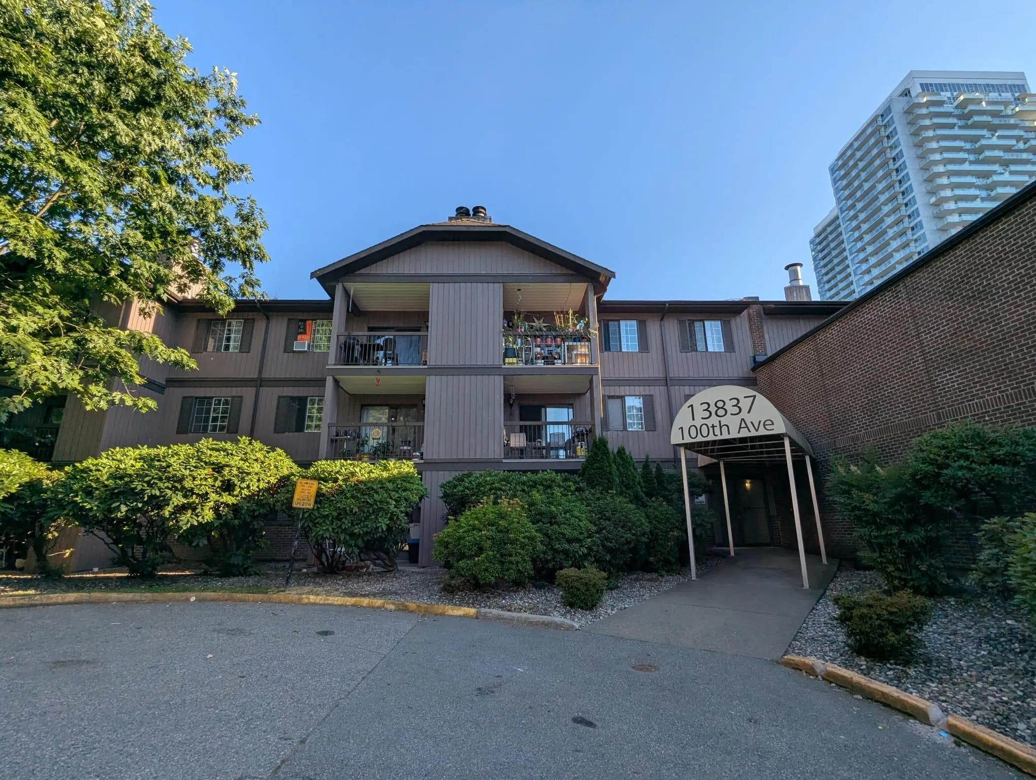 1203 13837 100th Street