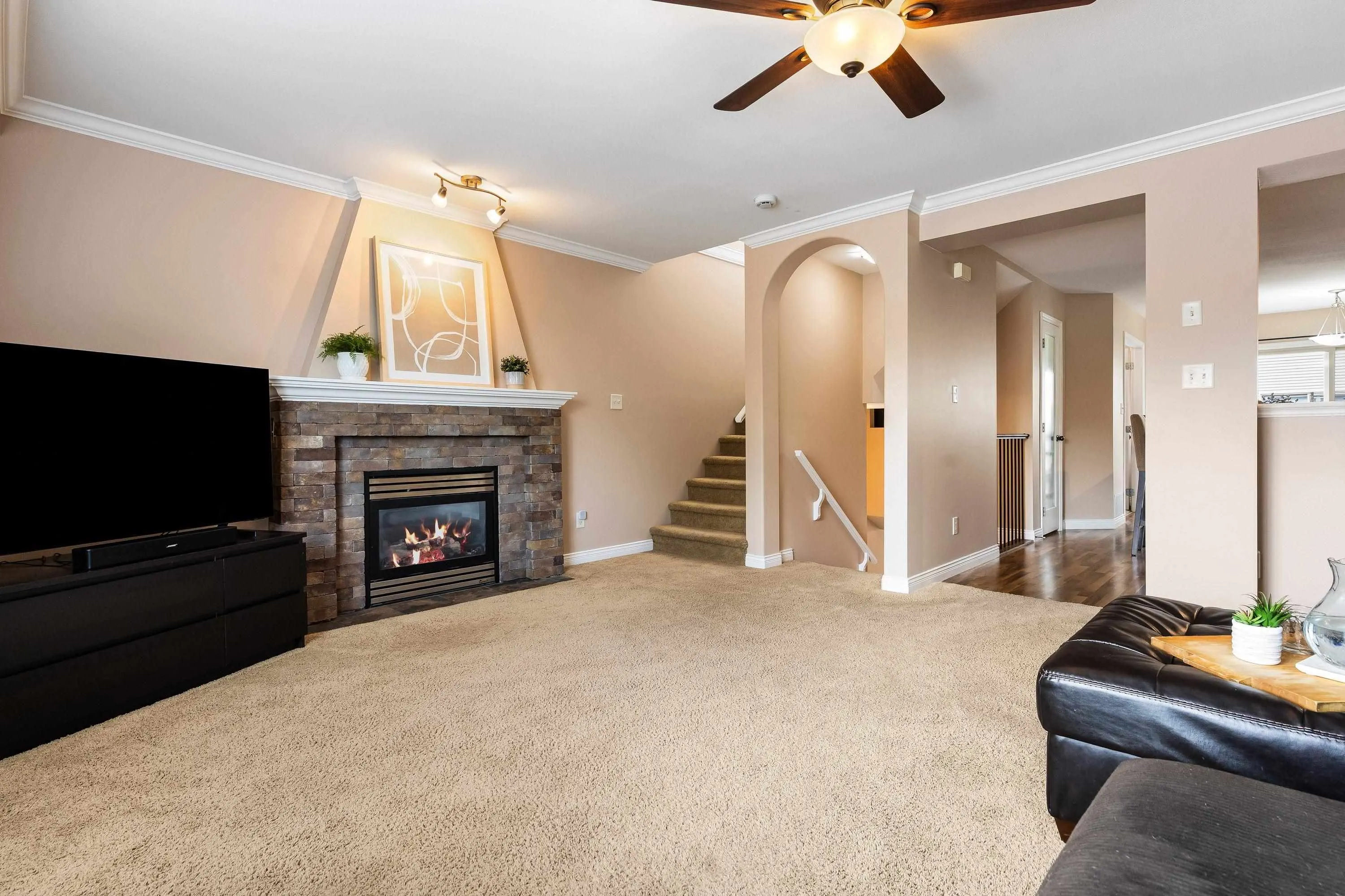 73 5556 Peach Road
