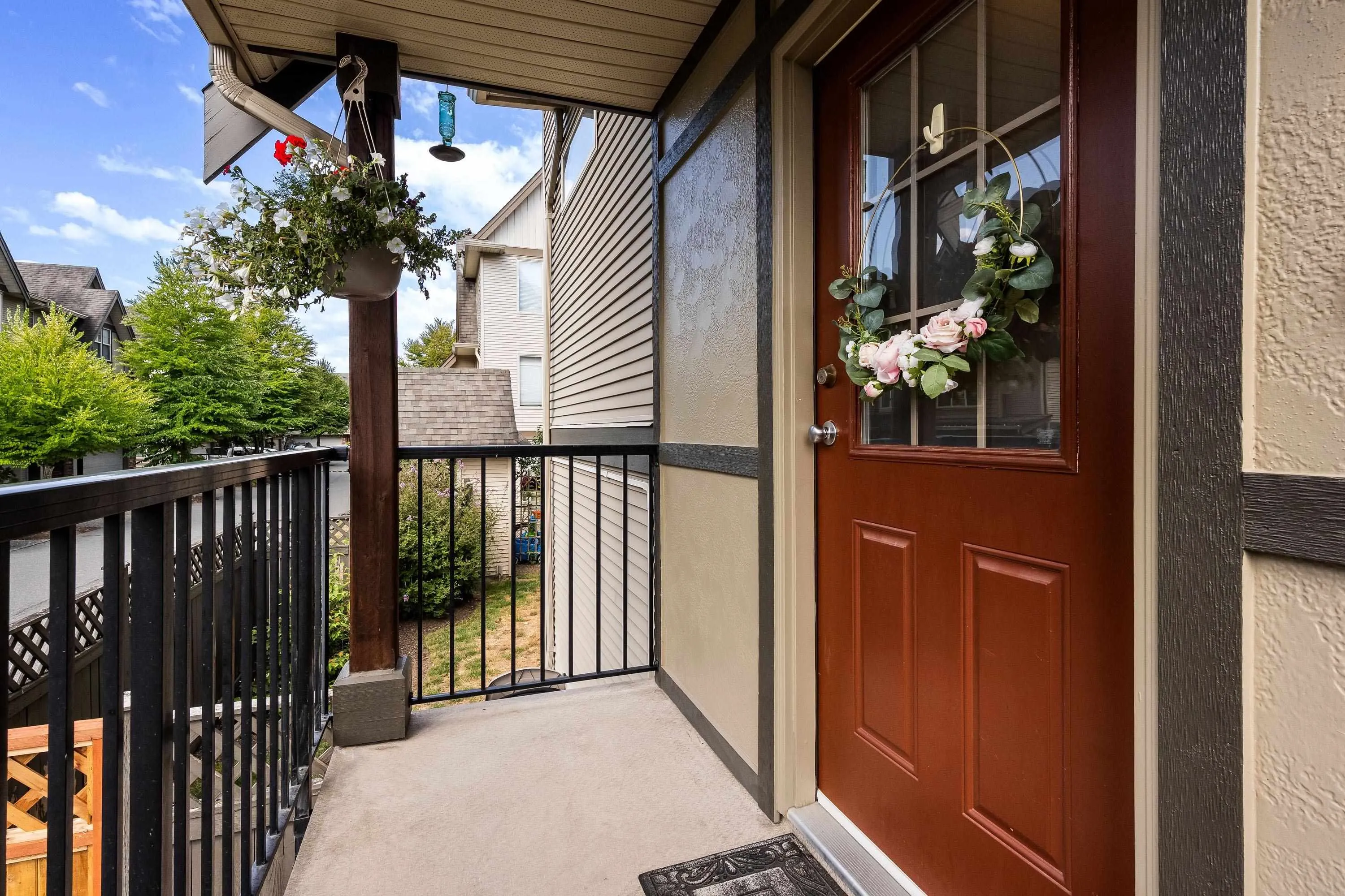 73 5556 Peach Road