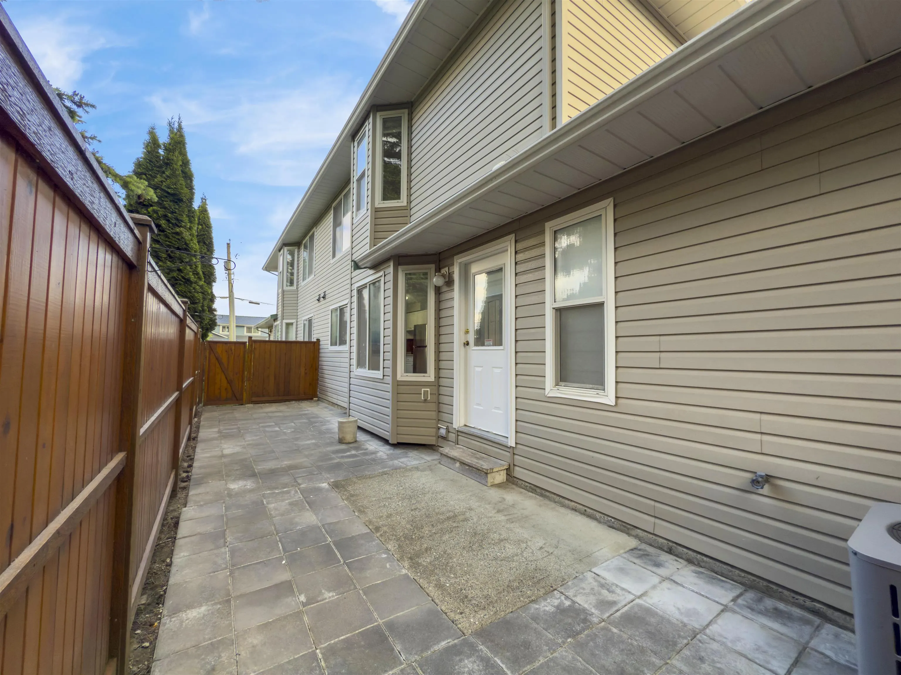 7 46209 Cessna Drive