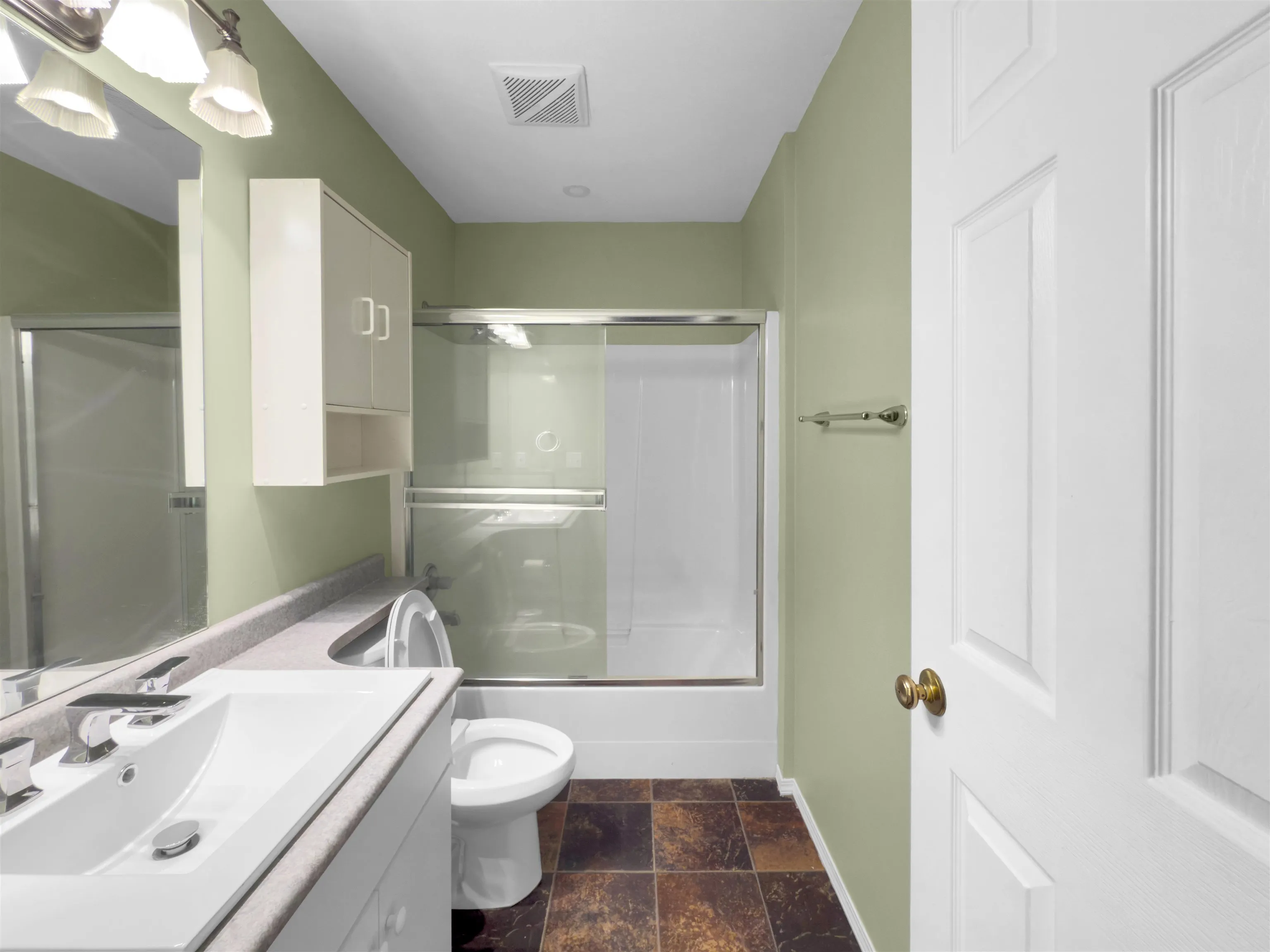 7 46209 Cessna Drive