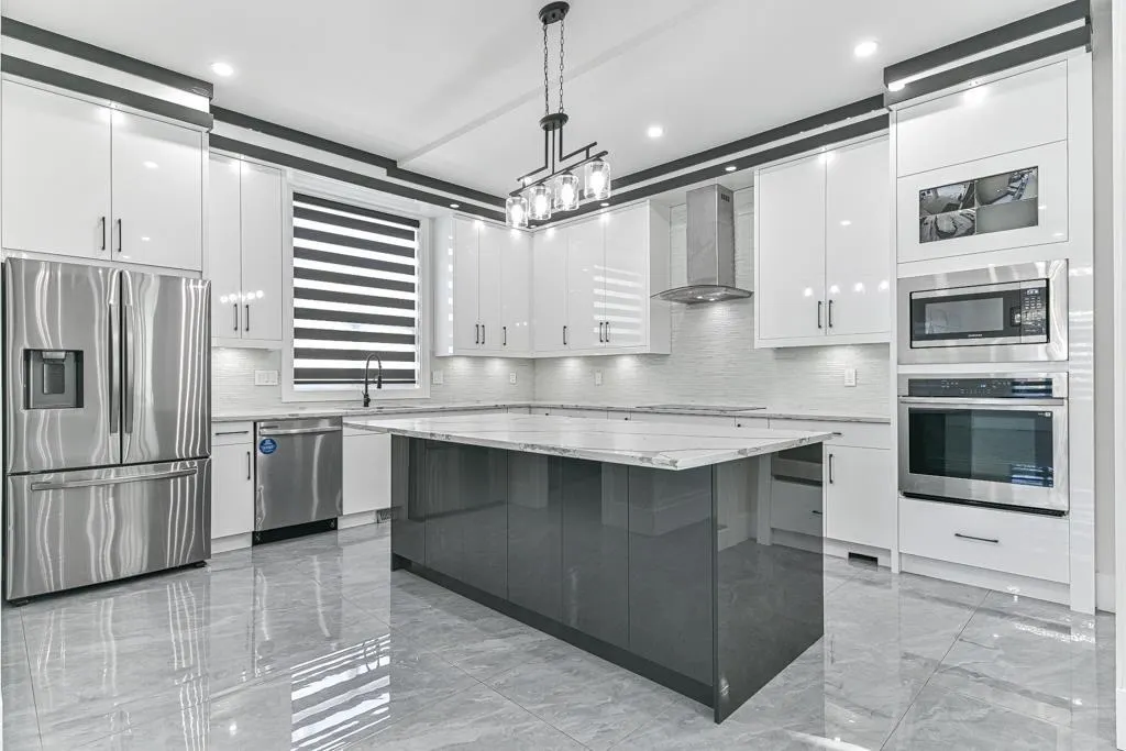 2534 Terminal Court