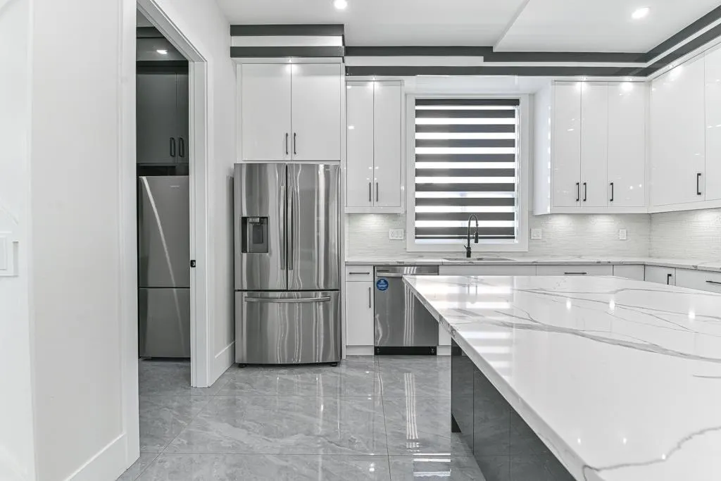 2534 Terminal Court