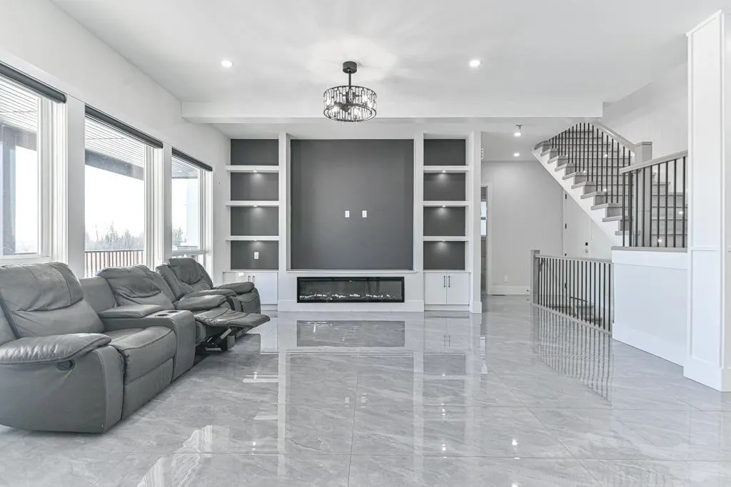 2534 Terminal Court