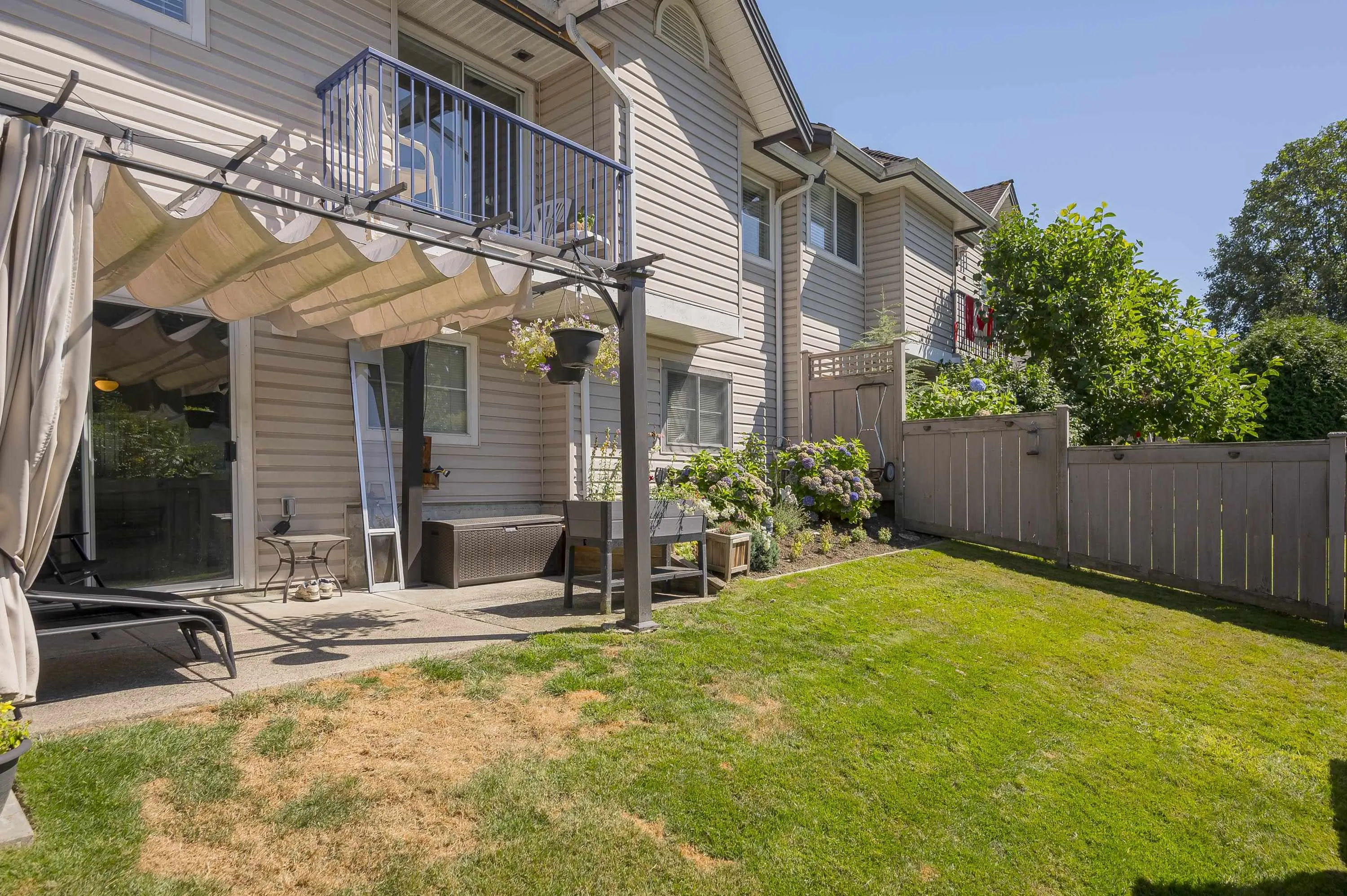 20 8716 Walnut Grove Drive