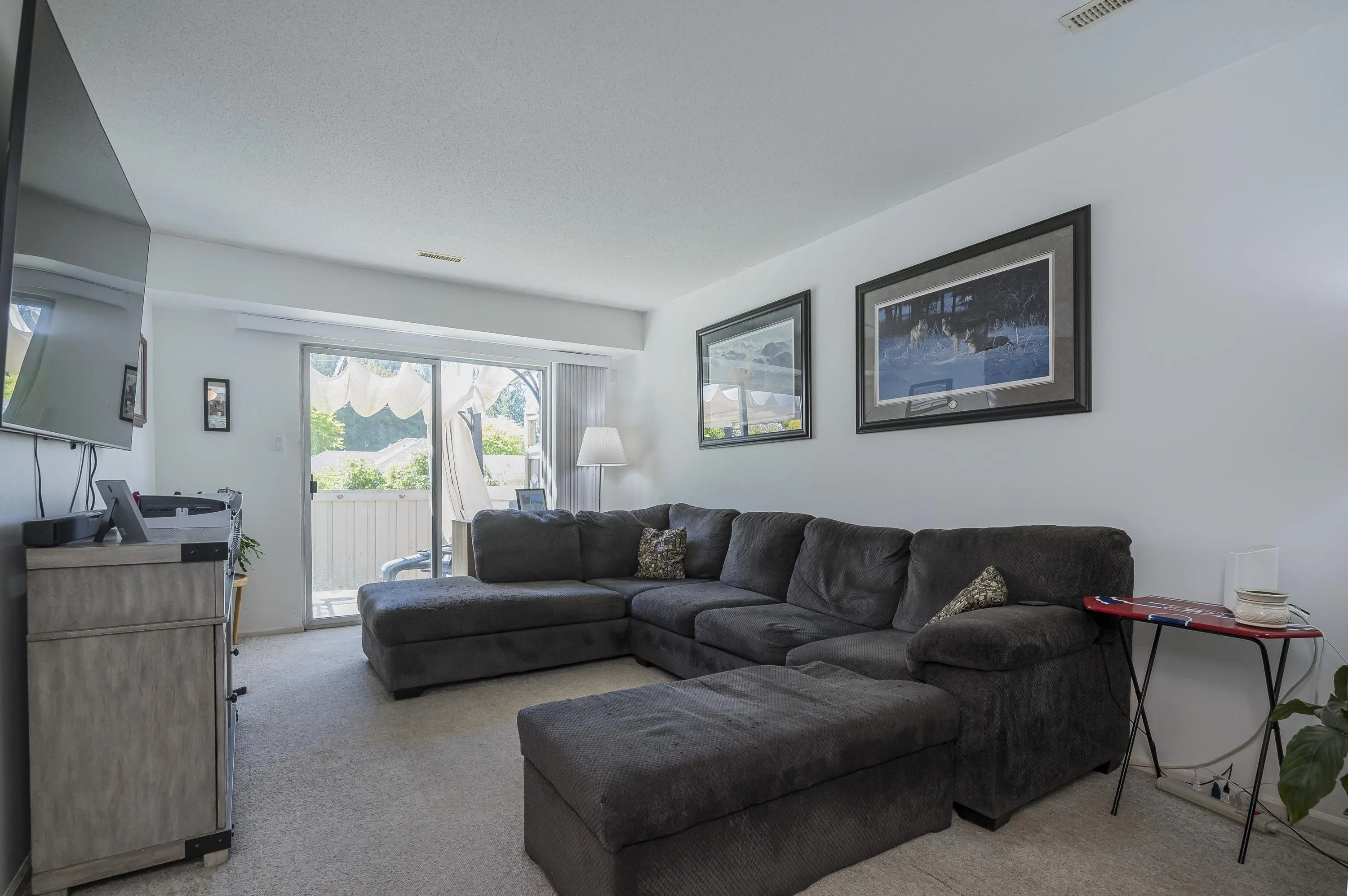 20 8716 Walnut Grove Drive