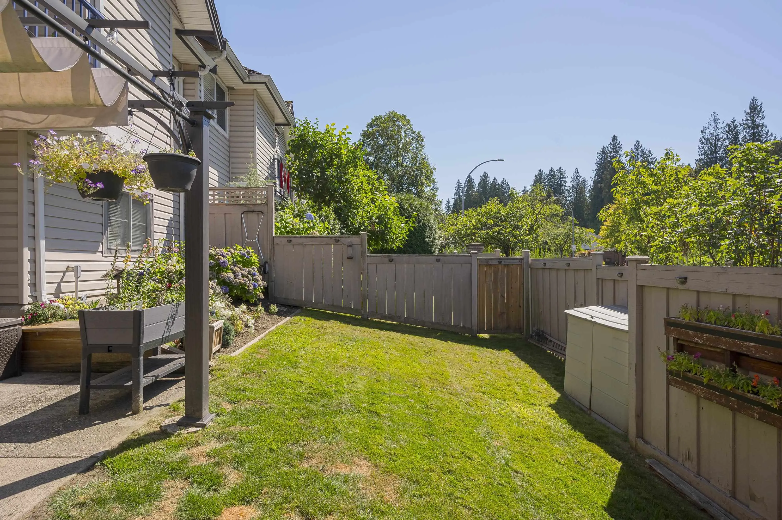 20 8716 Walnut Grove Drive