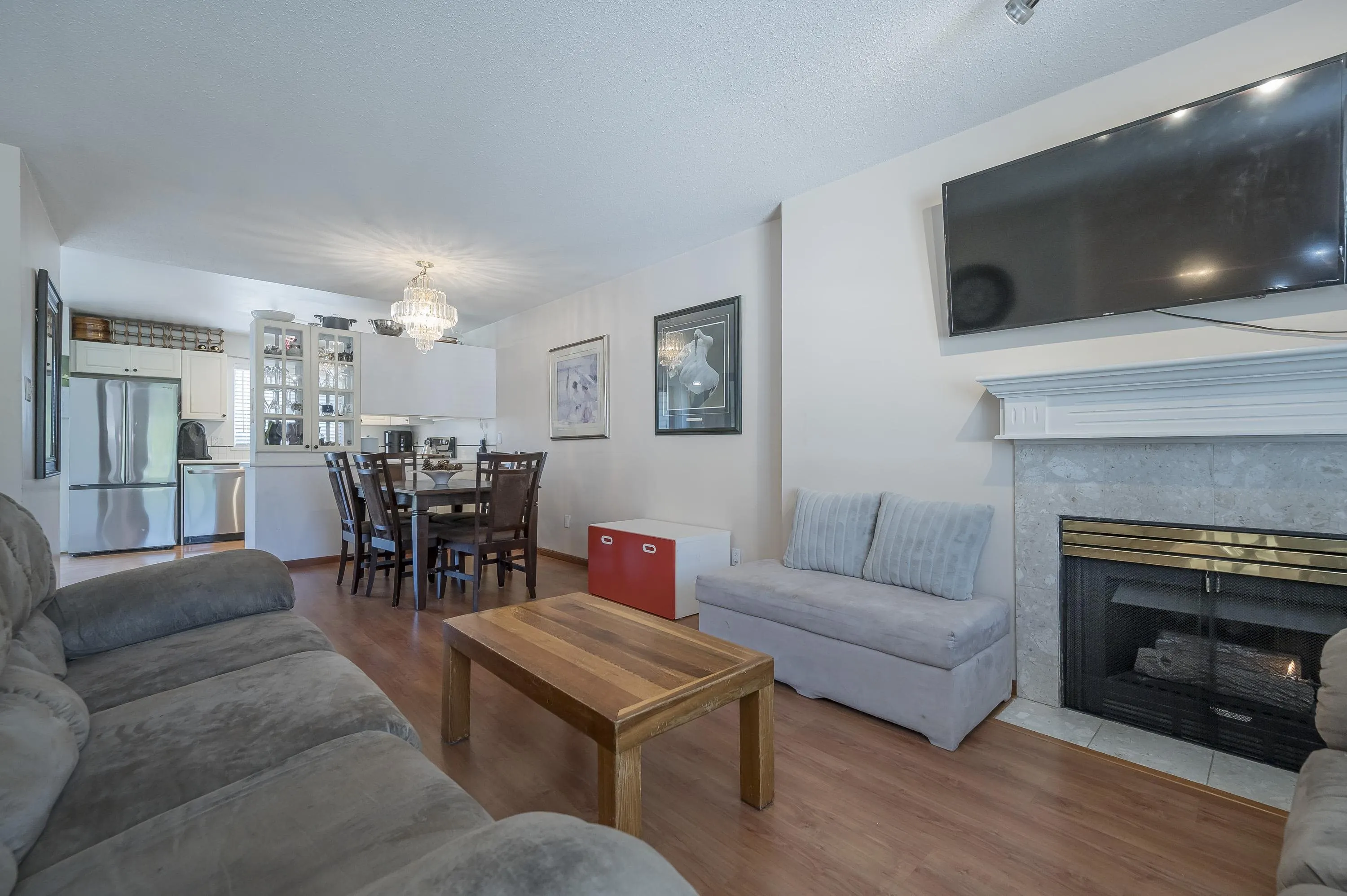 20 8716 Walnut Grove Drive