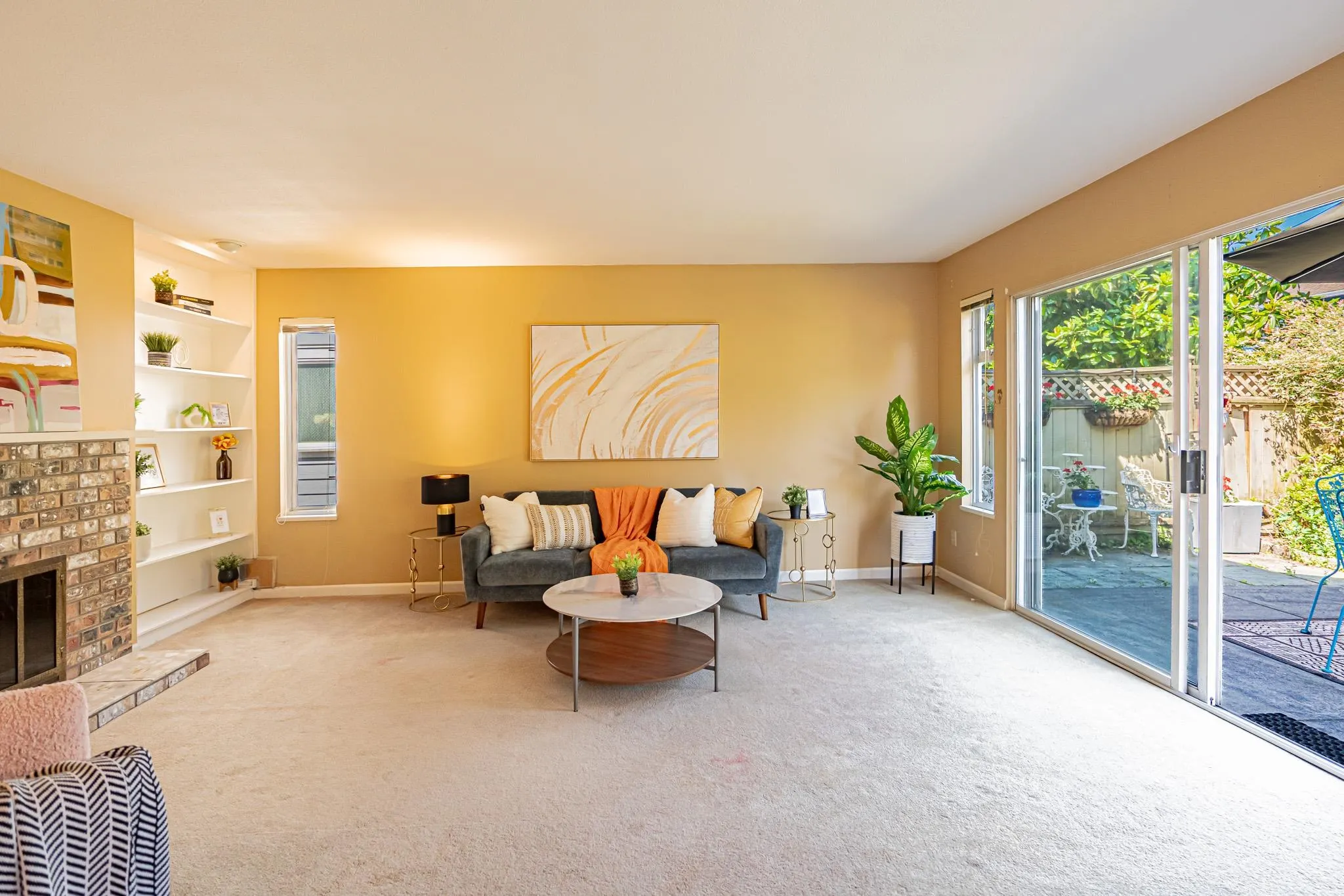6683 London Court