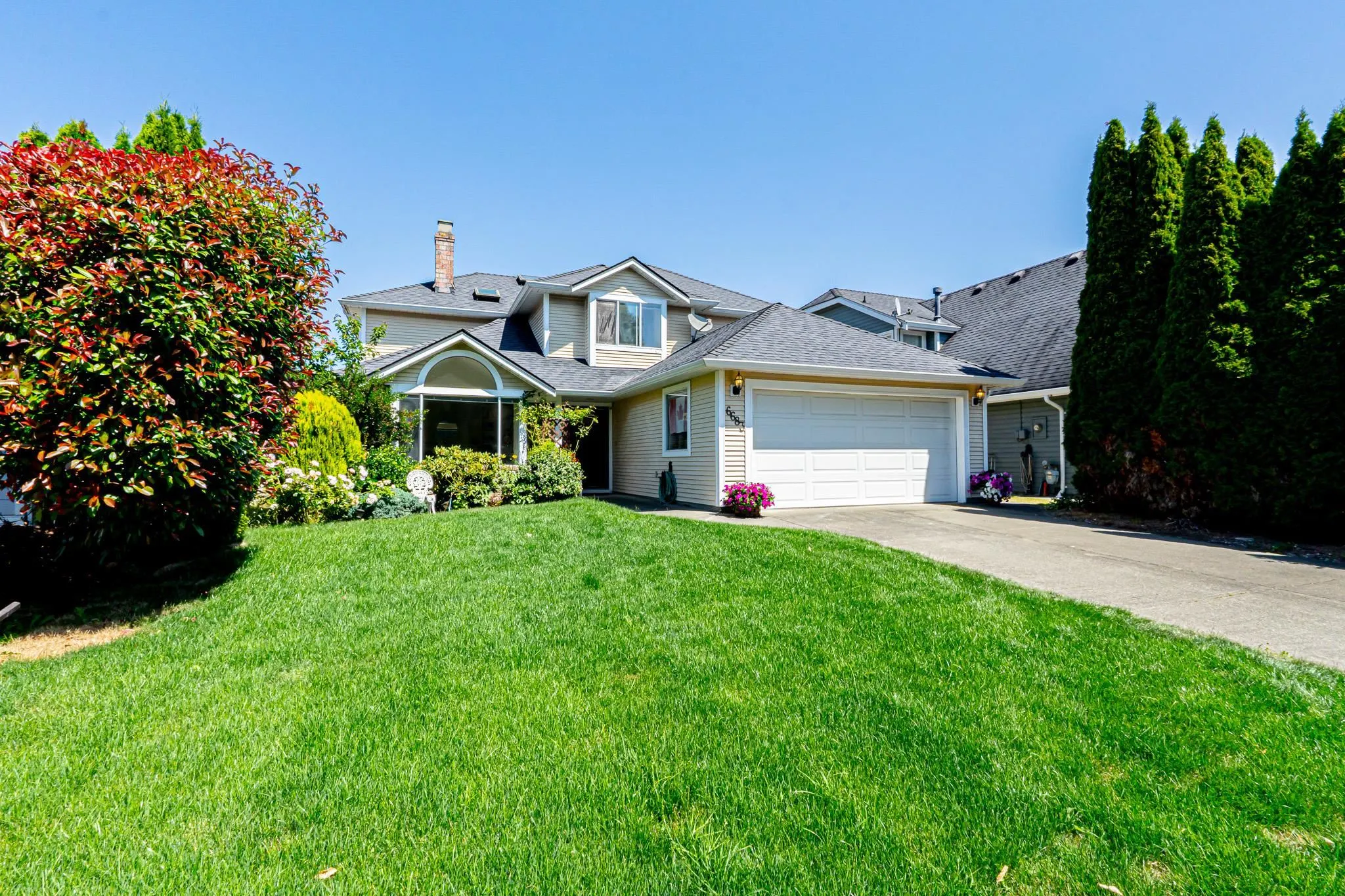 6683 London Court