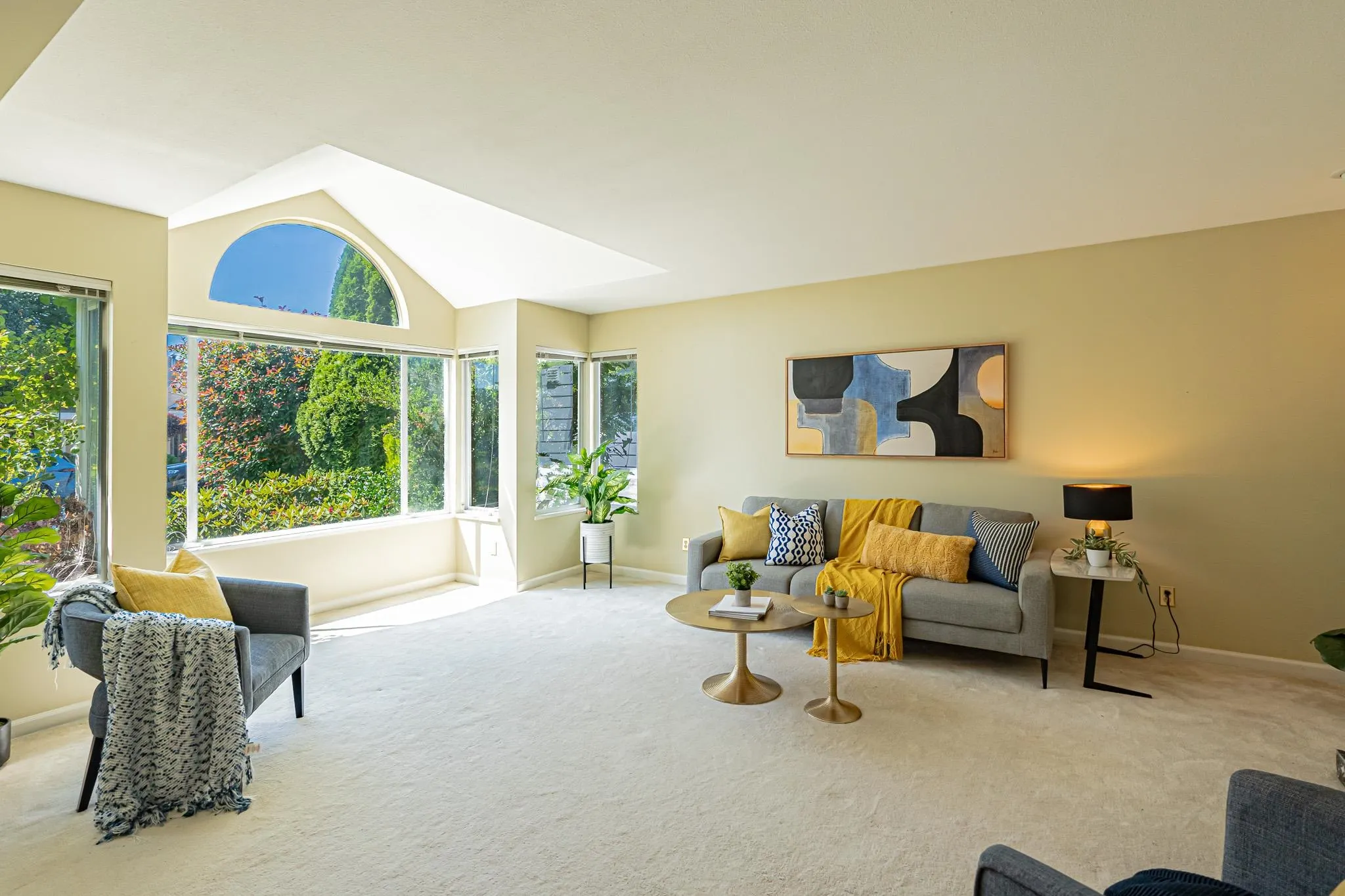 6683 London Court