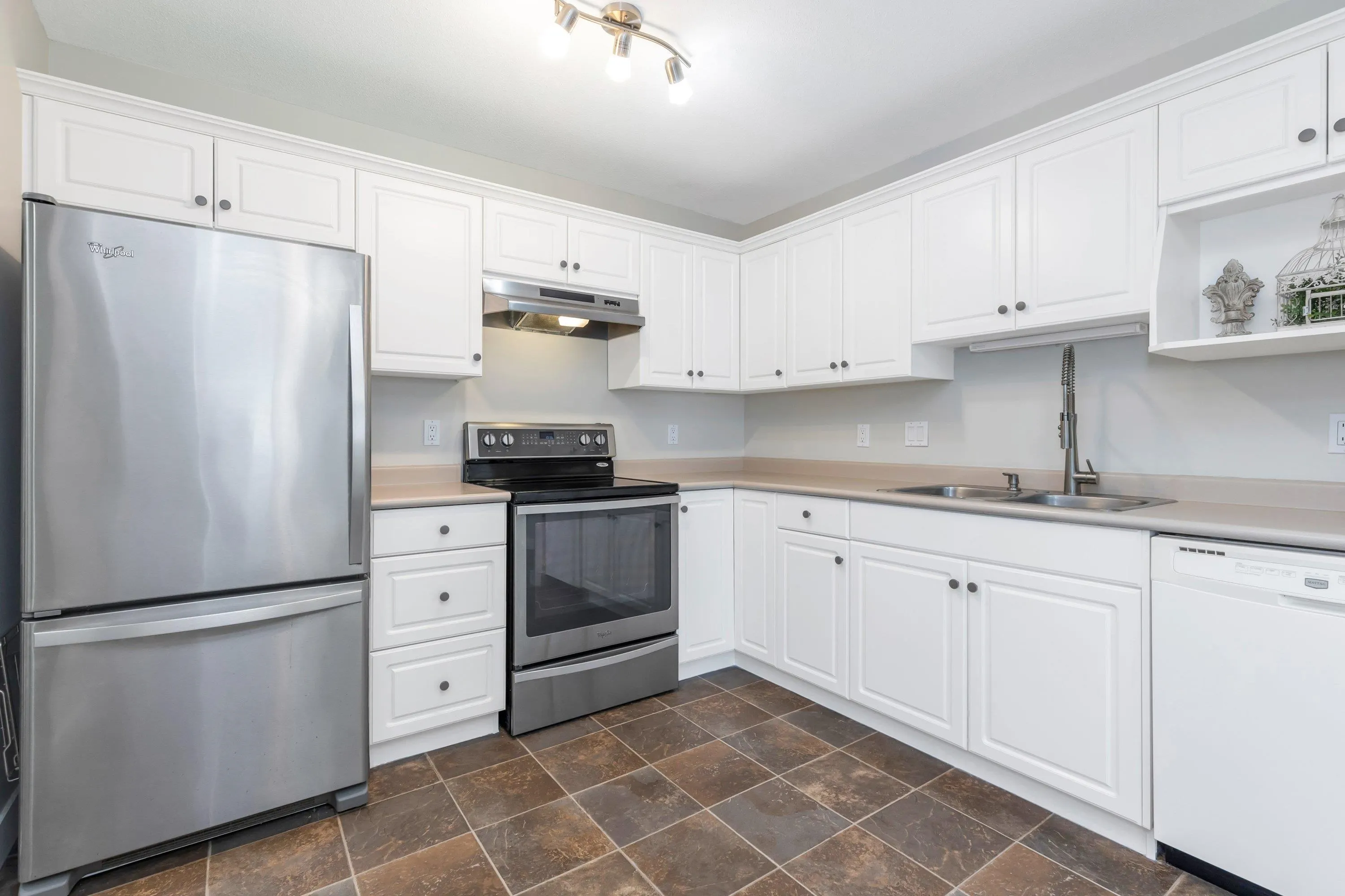 411 32085 George Ferguson Way