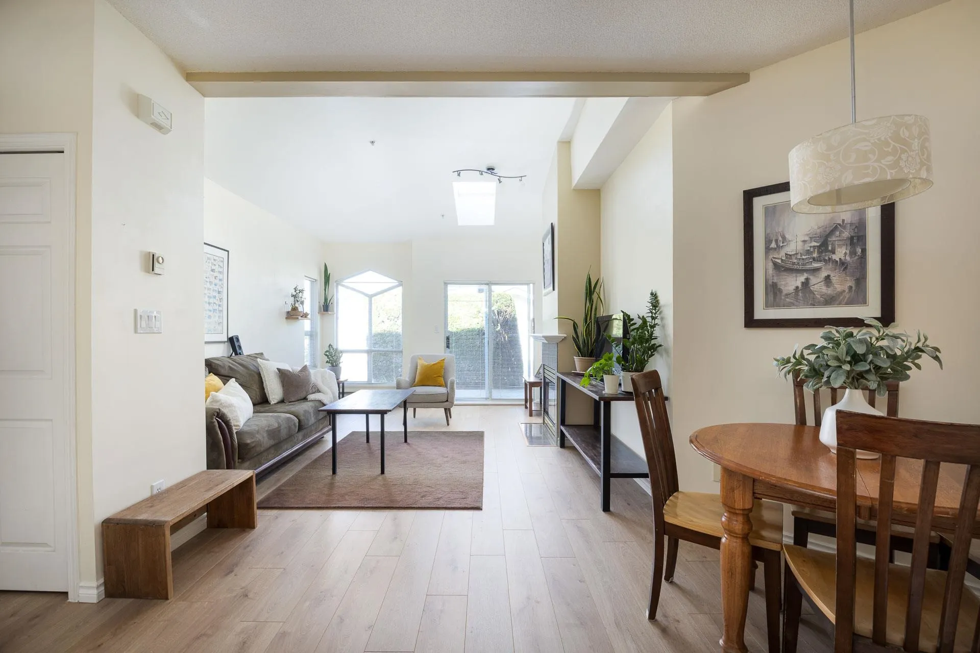 1122 O'flaherty Gate
