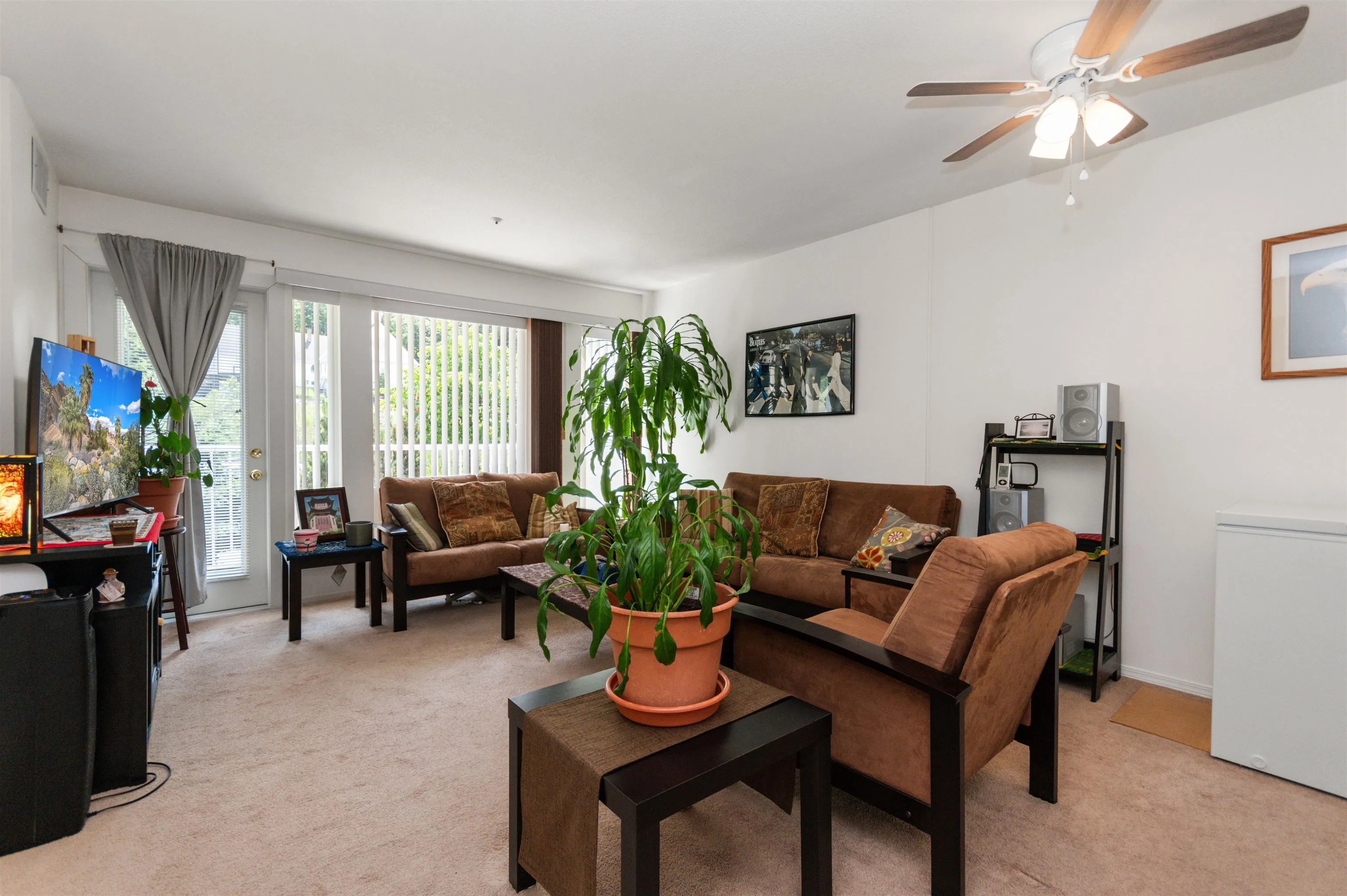 202 1275 Scott Drive