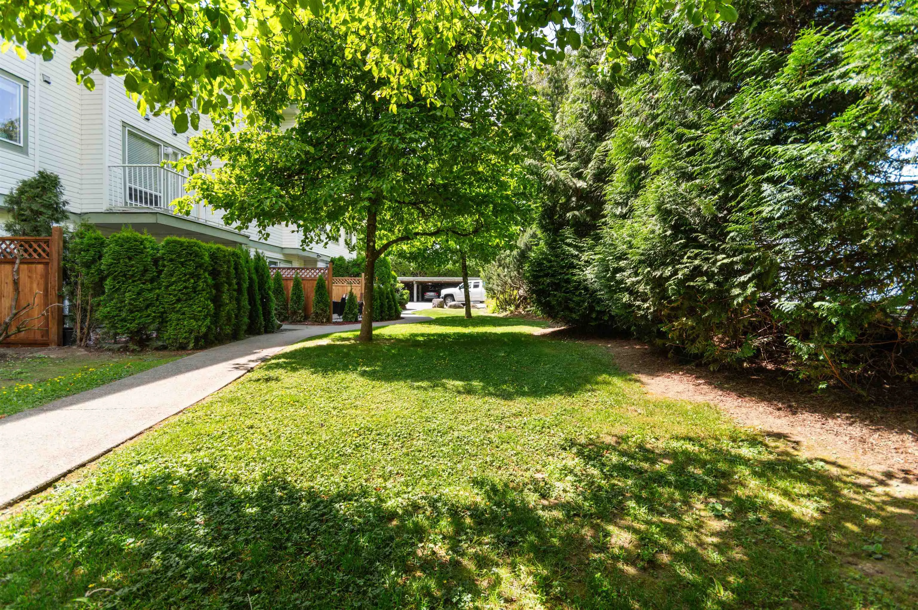 202 1275 Scott Drive