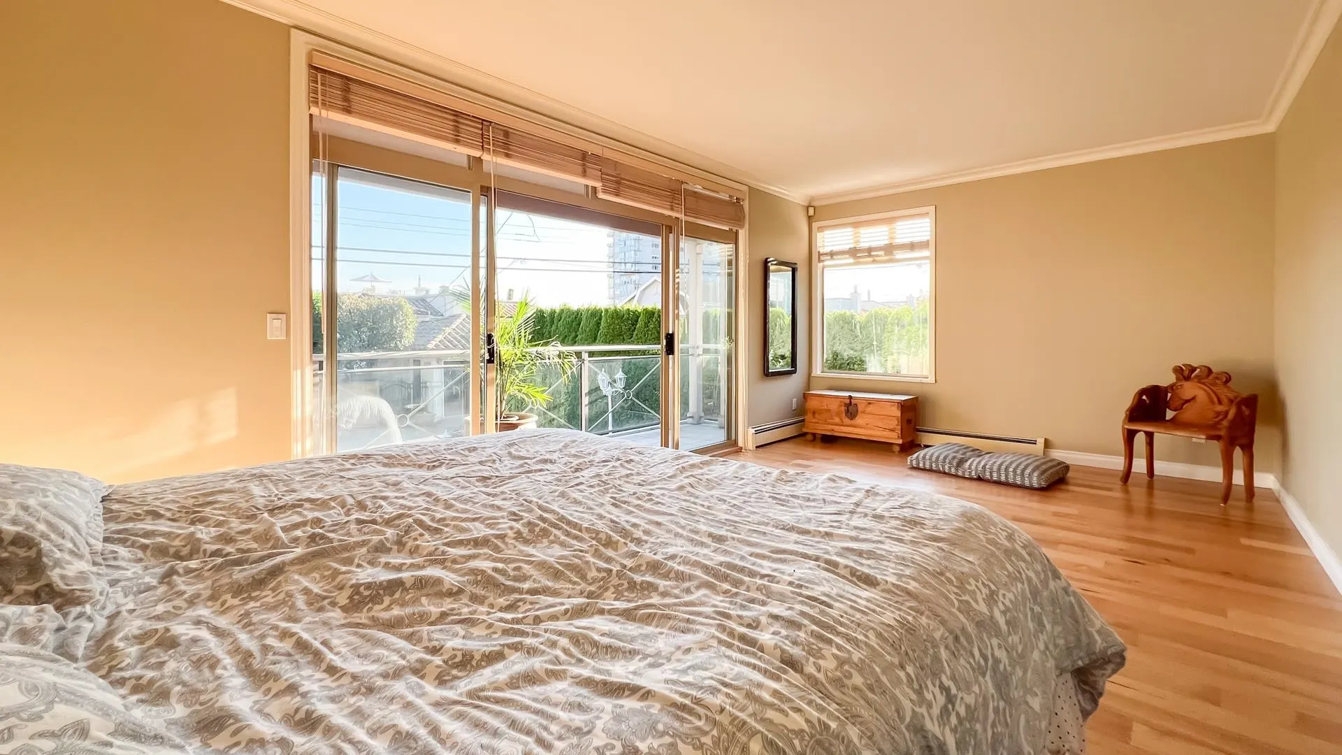 2352 Marine Drive