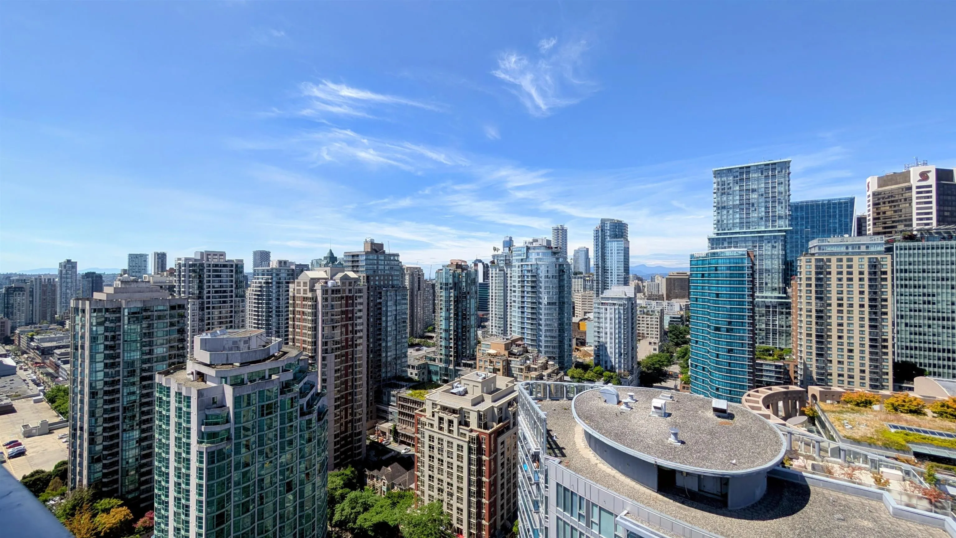 3301 233 Robson Street