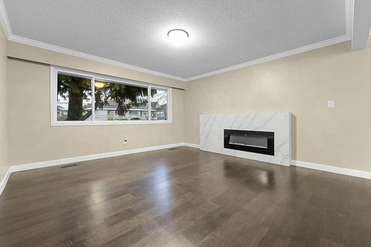 9248 General Currie Road