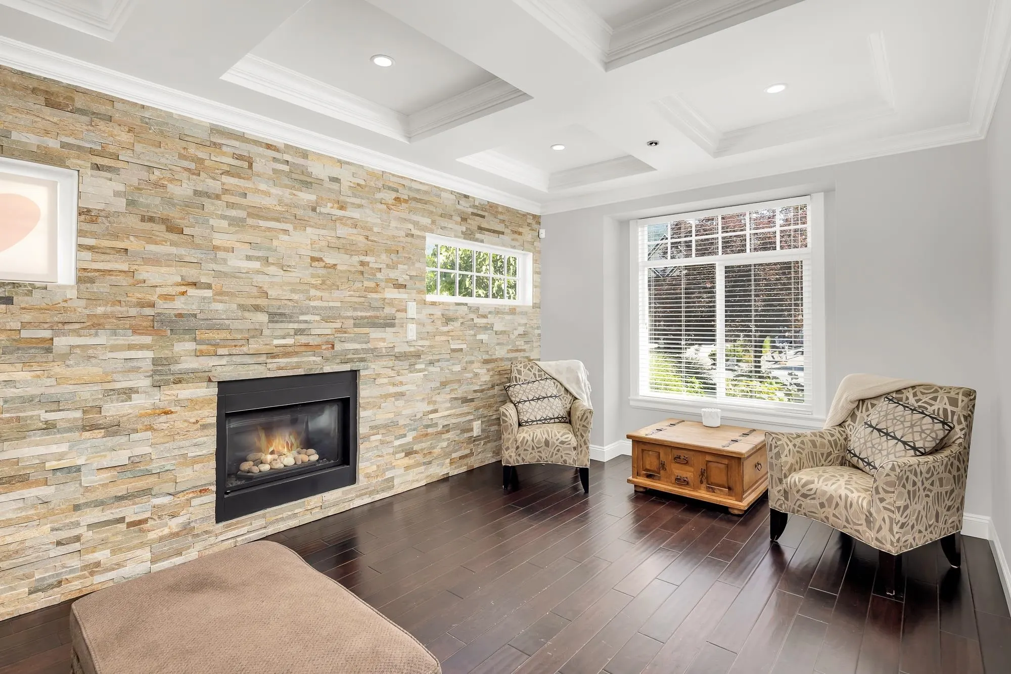 1020 Jay Crescent