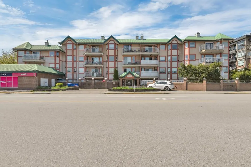 213 22661 Lougheed Highway