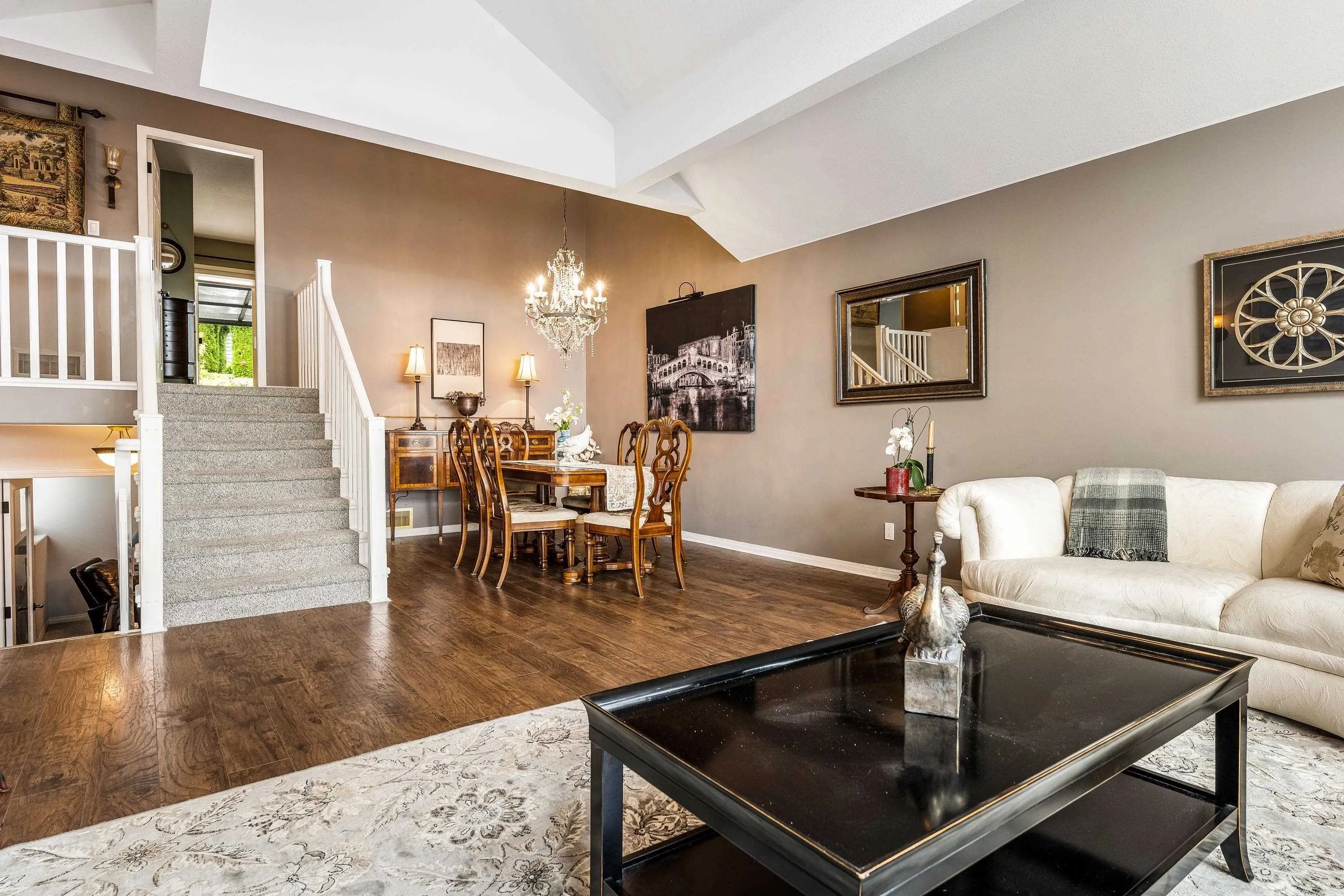 27 8590 Sunrise Drive