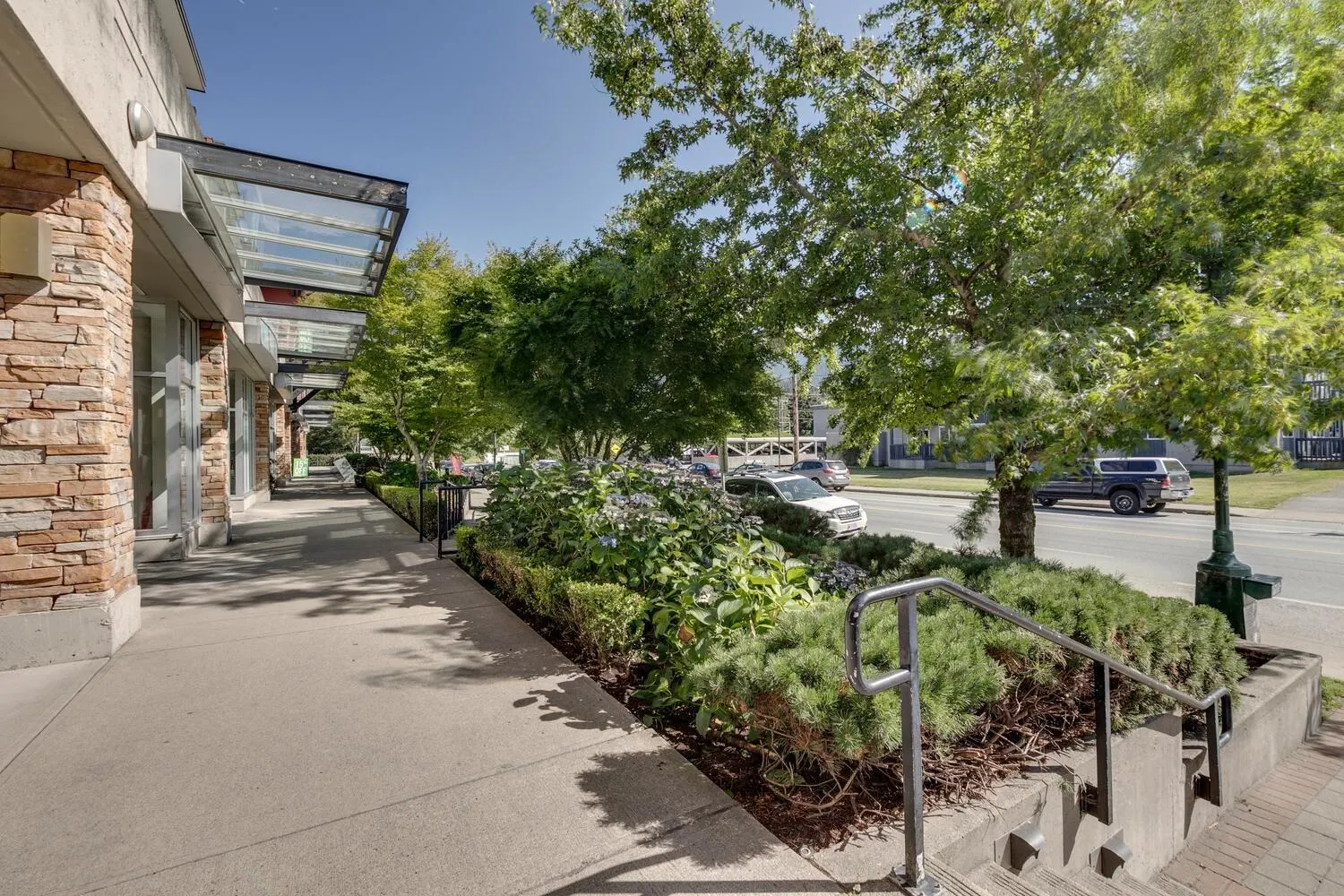 301 40437 Tantalus Road