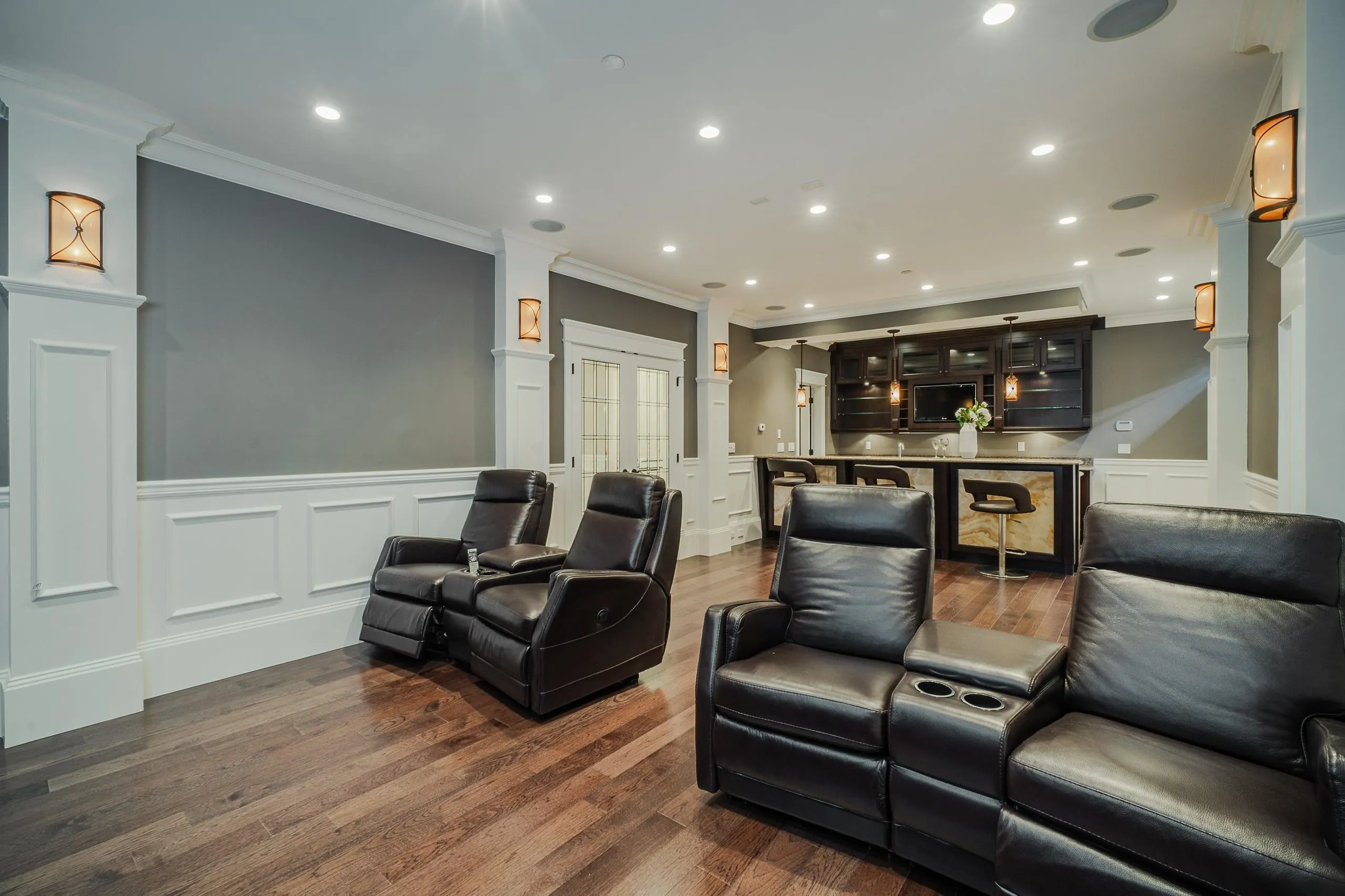 1657 W 58th Avenue