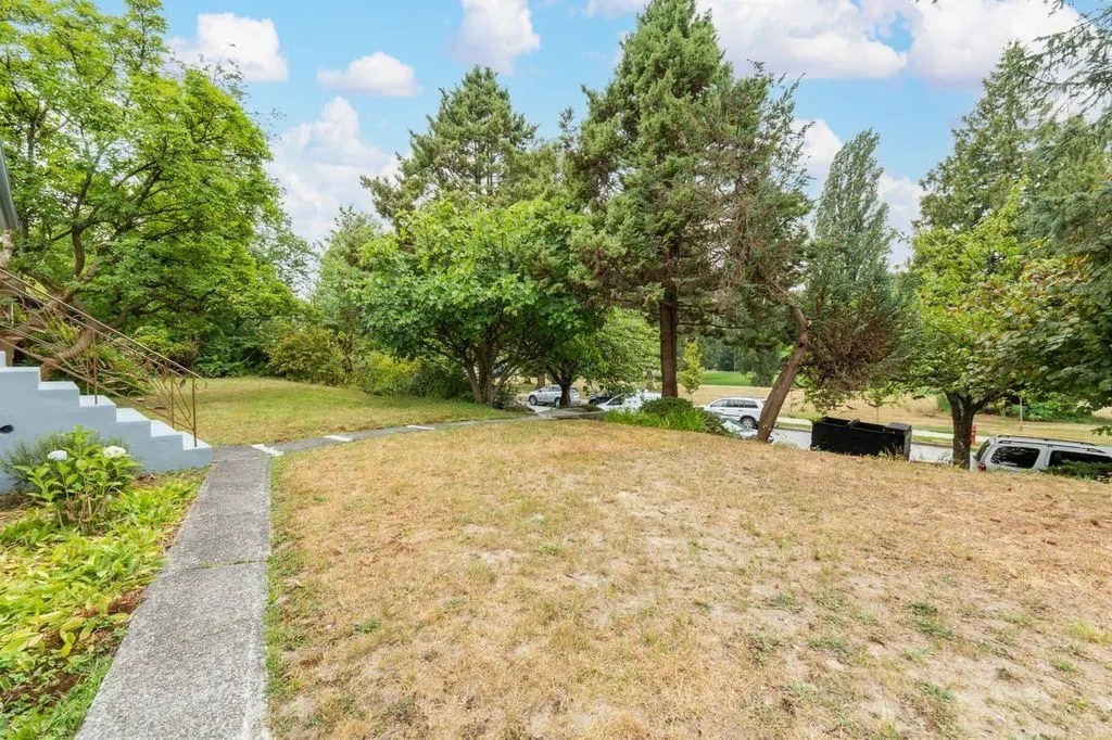 3008 Garden Drive