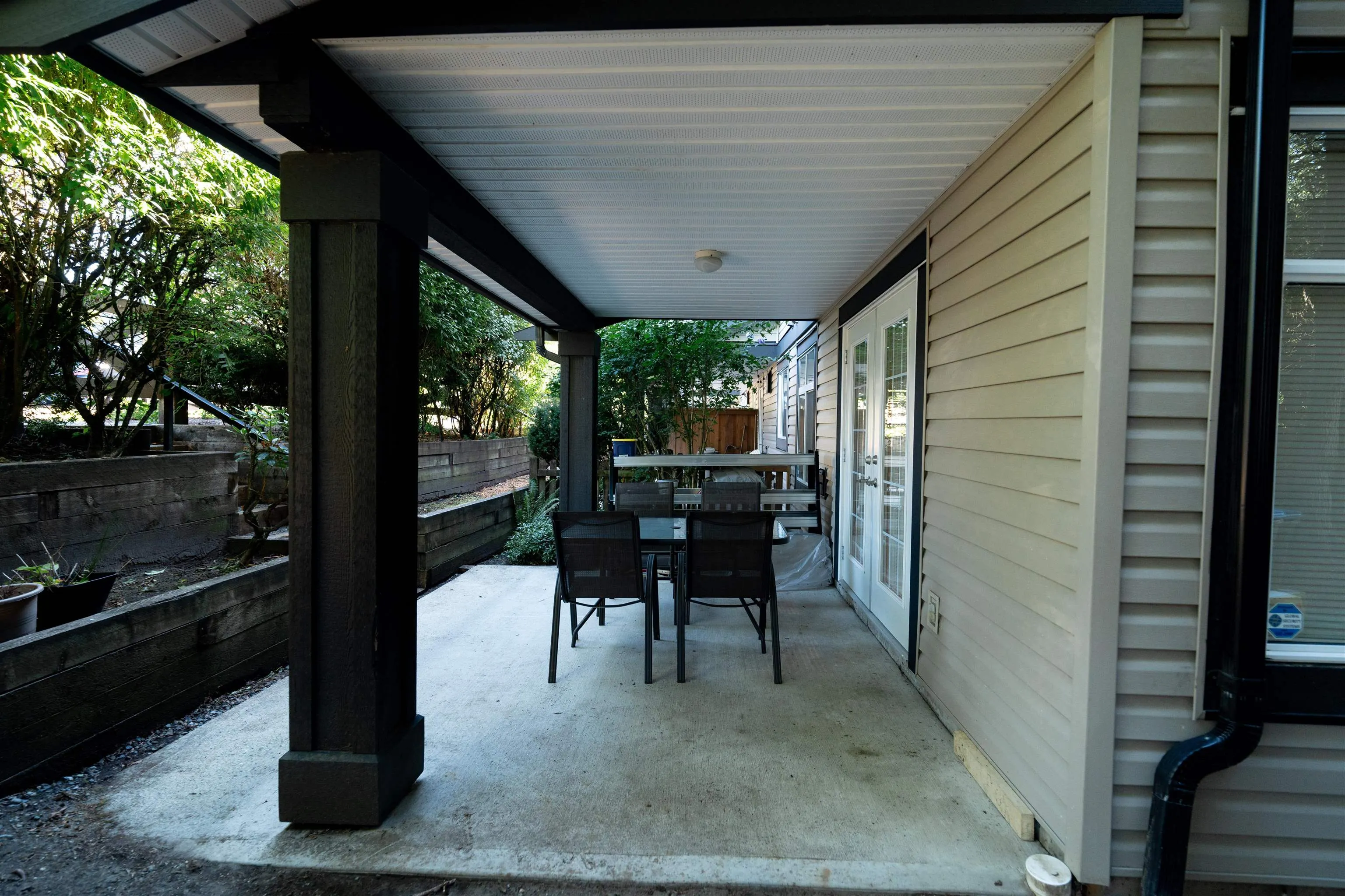 8 19932 70 Avenue