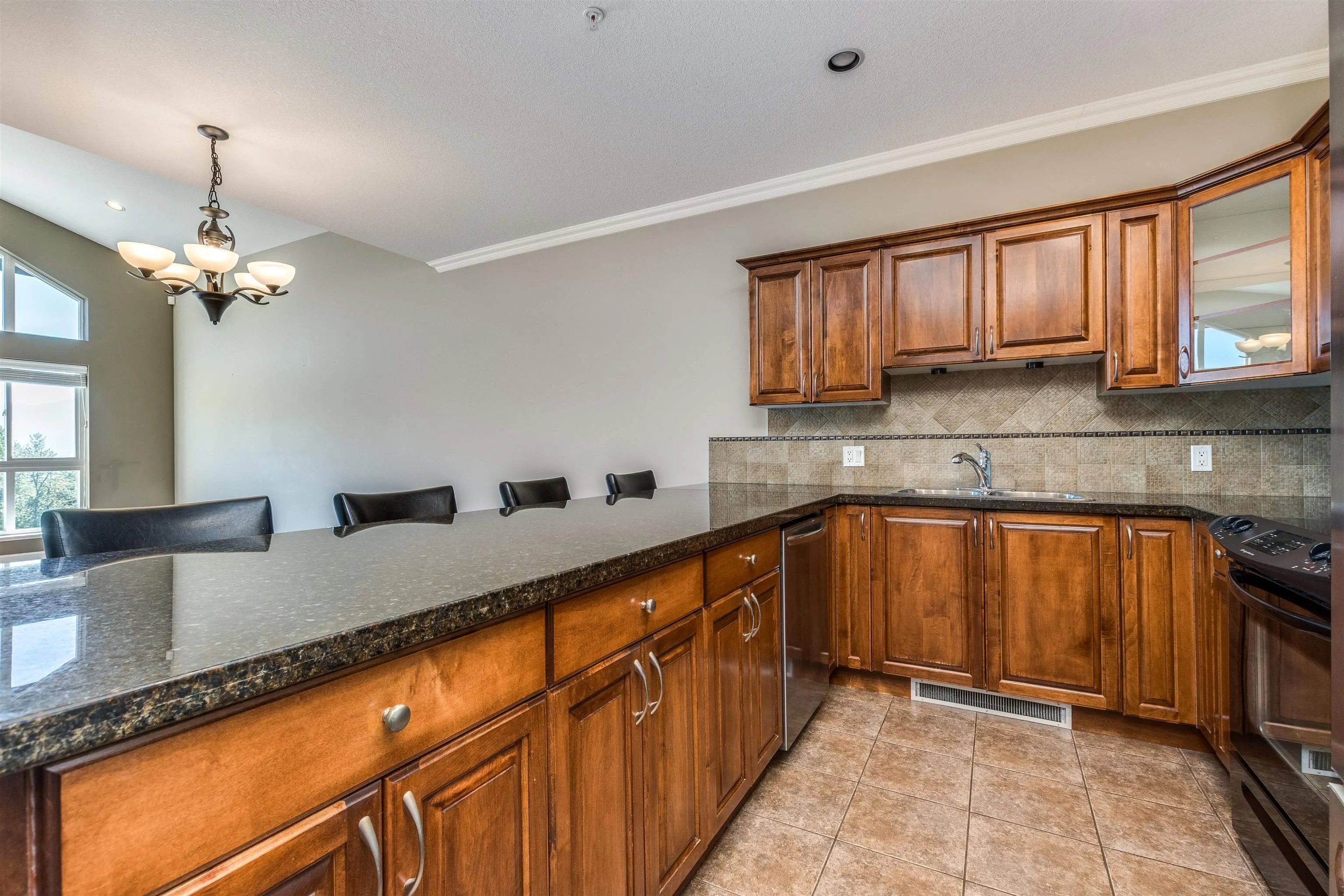307 33755 7 Avenue