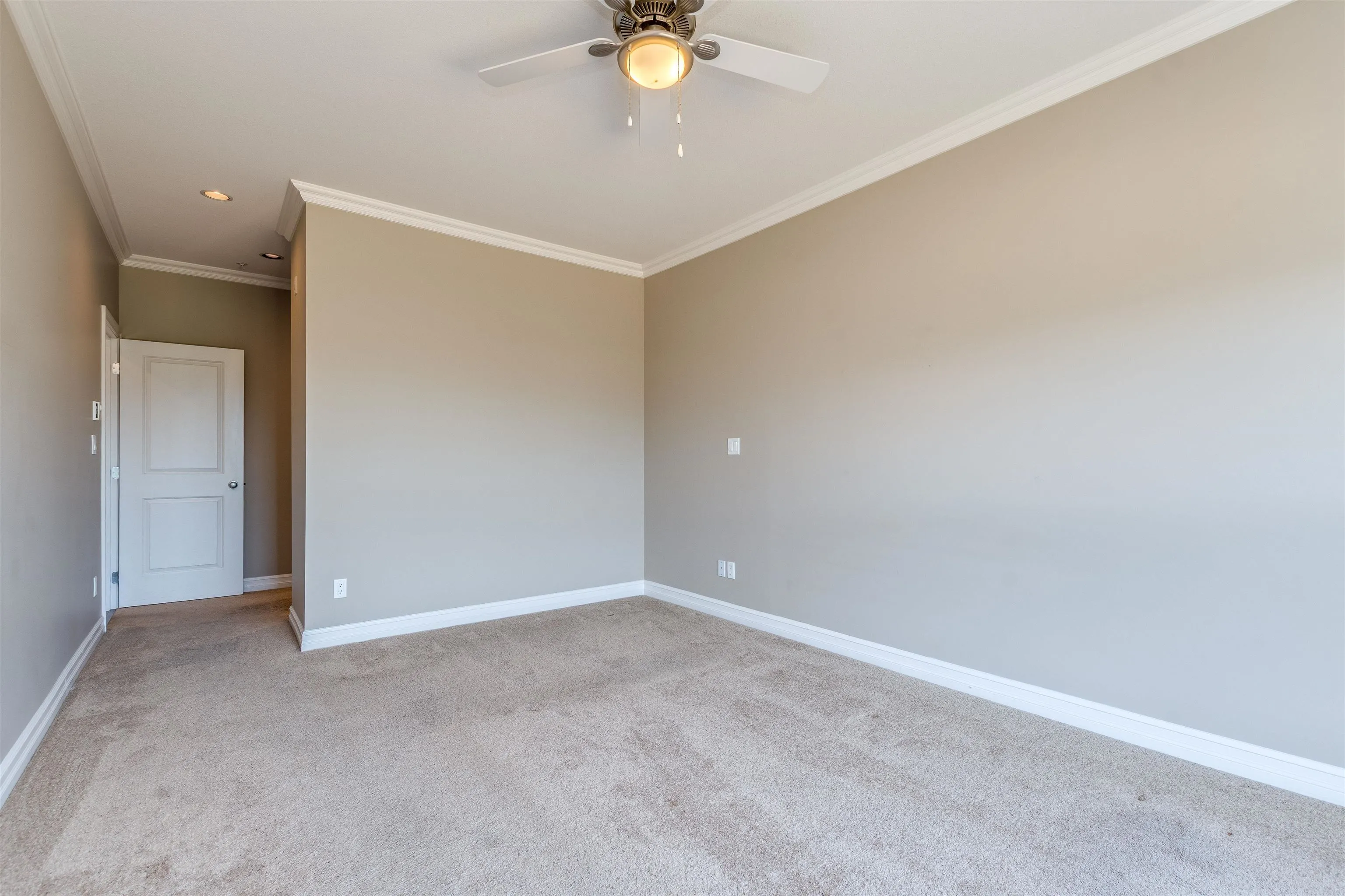 307 33755 7 Avenue