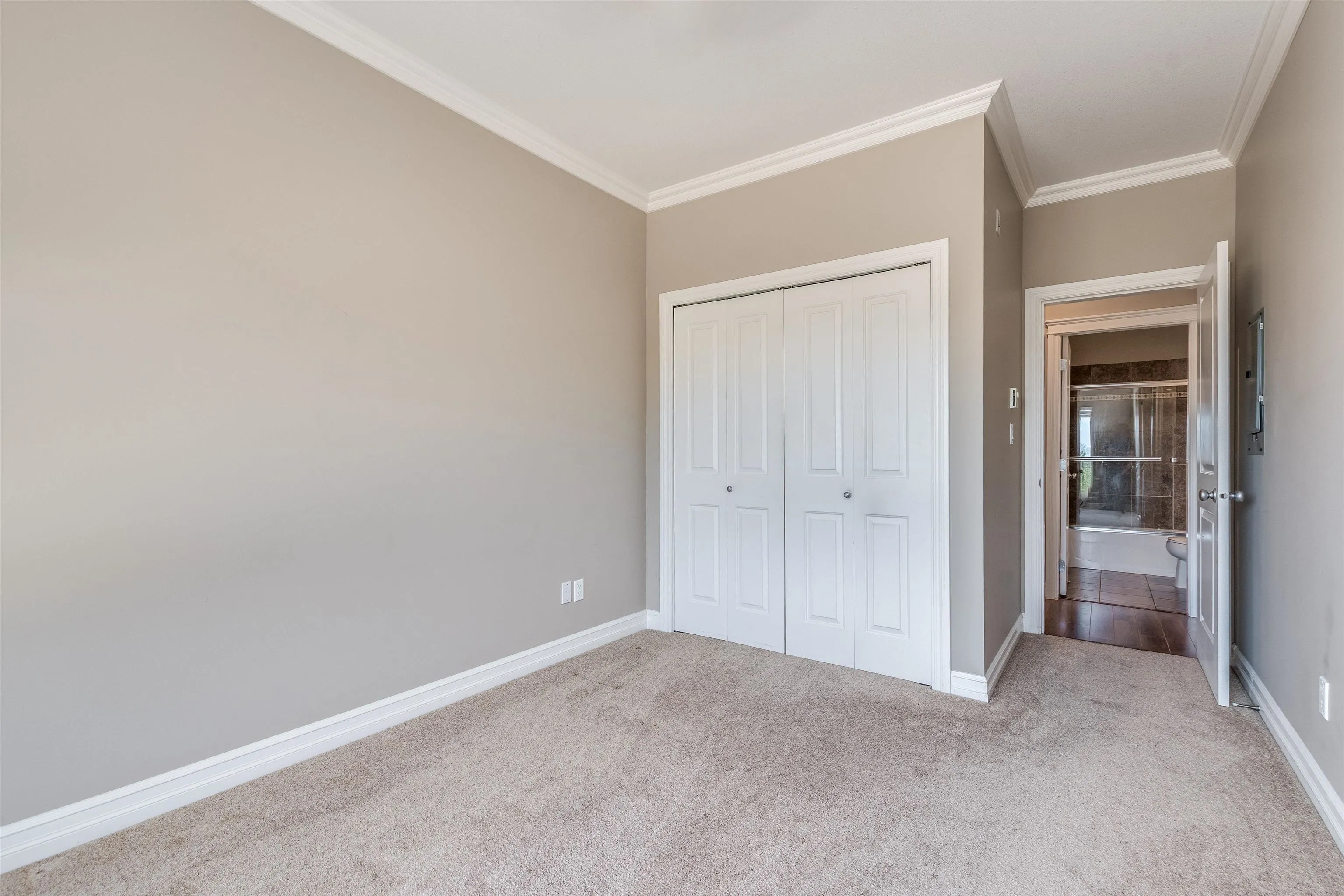 307 33755 7 Avenue