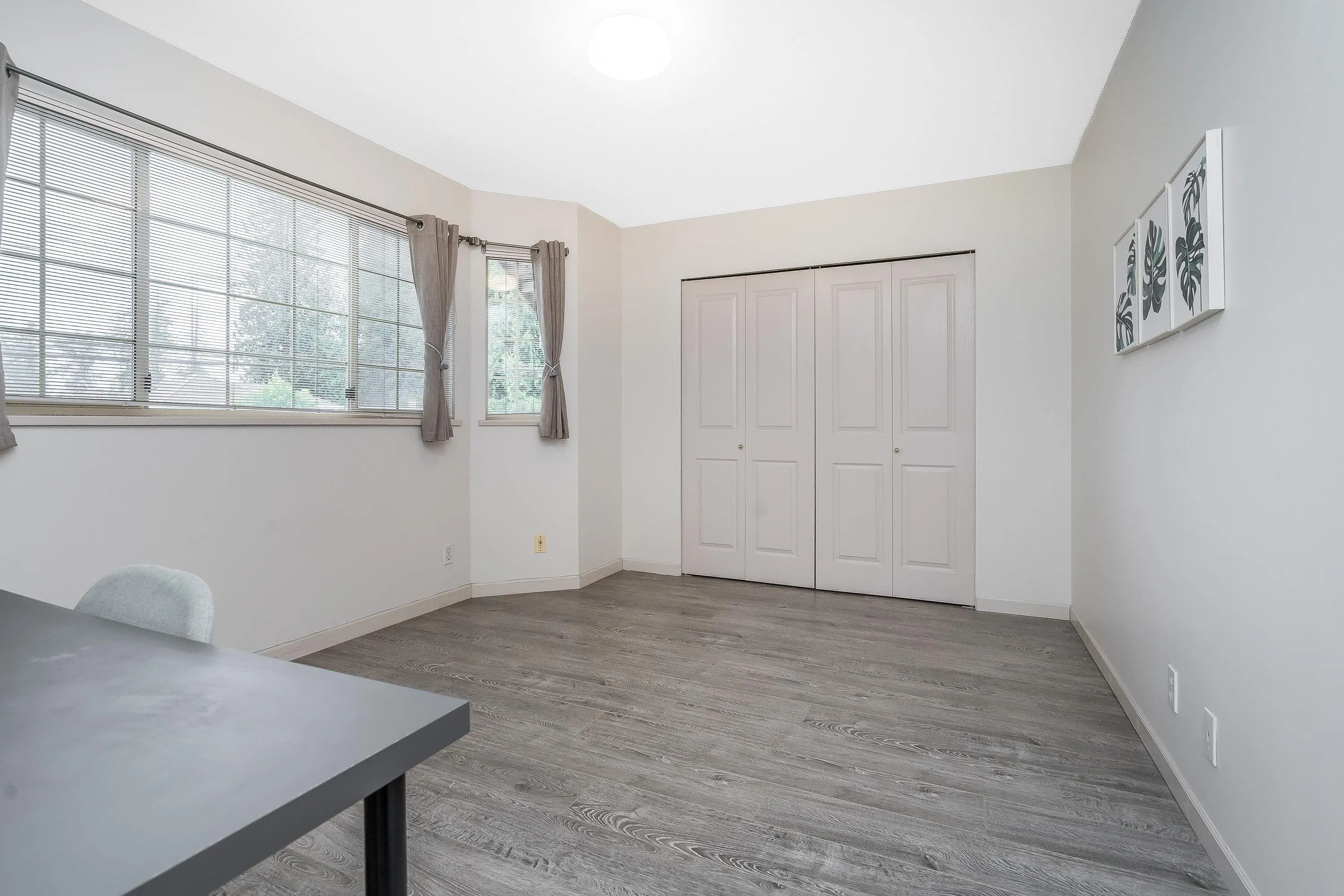 10862 160 Street