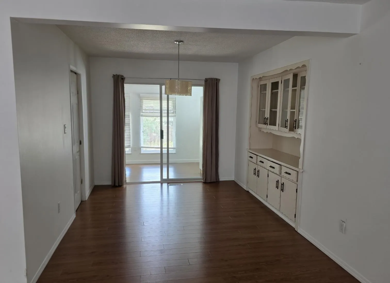 3036 Mouat Drive