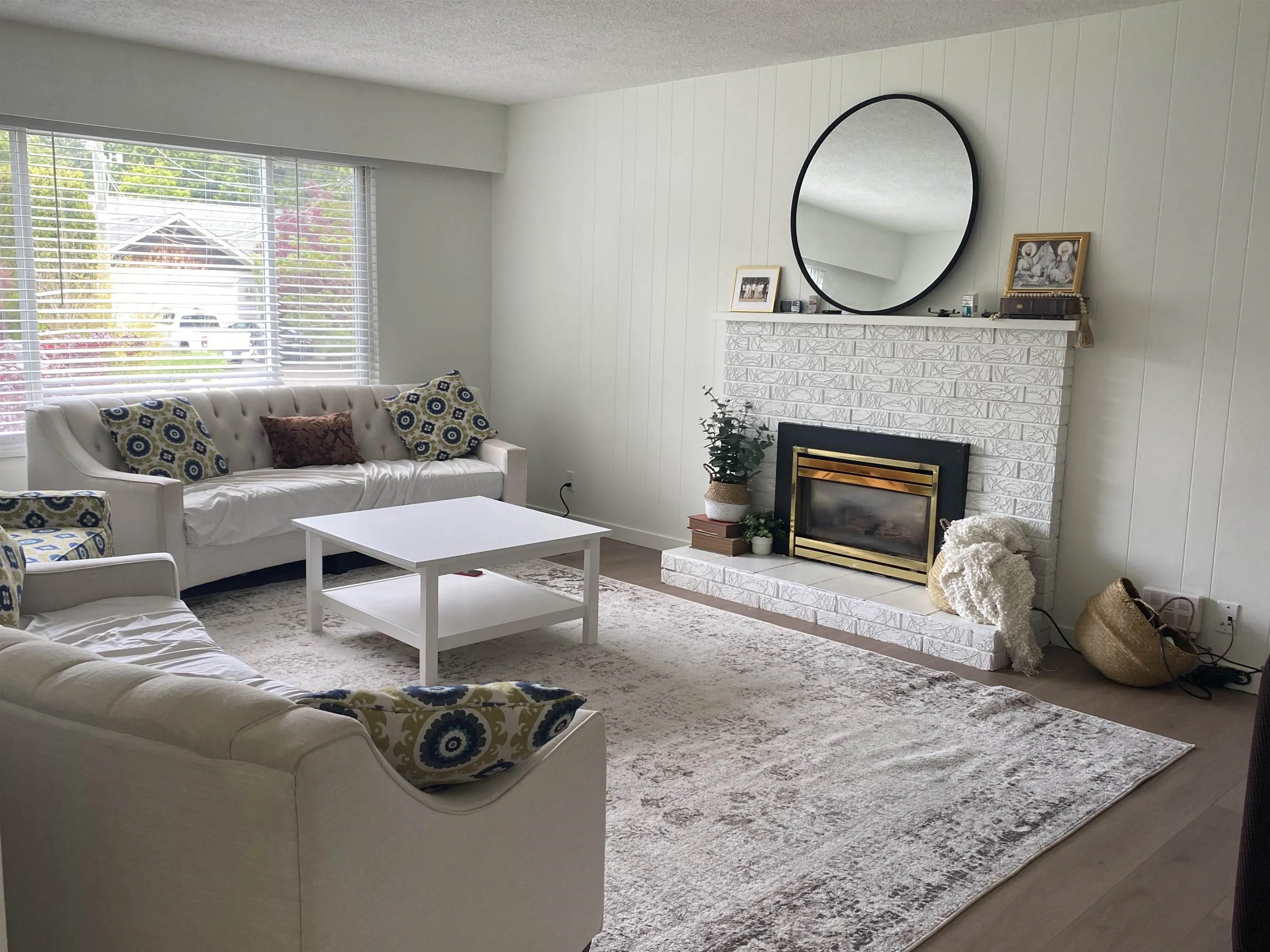 13728 Blackburn Avenue