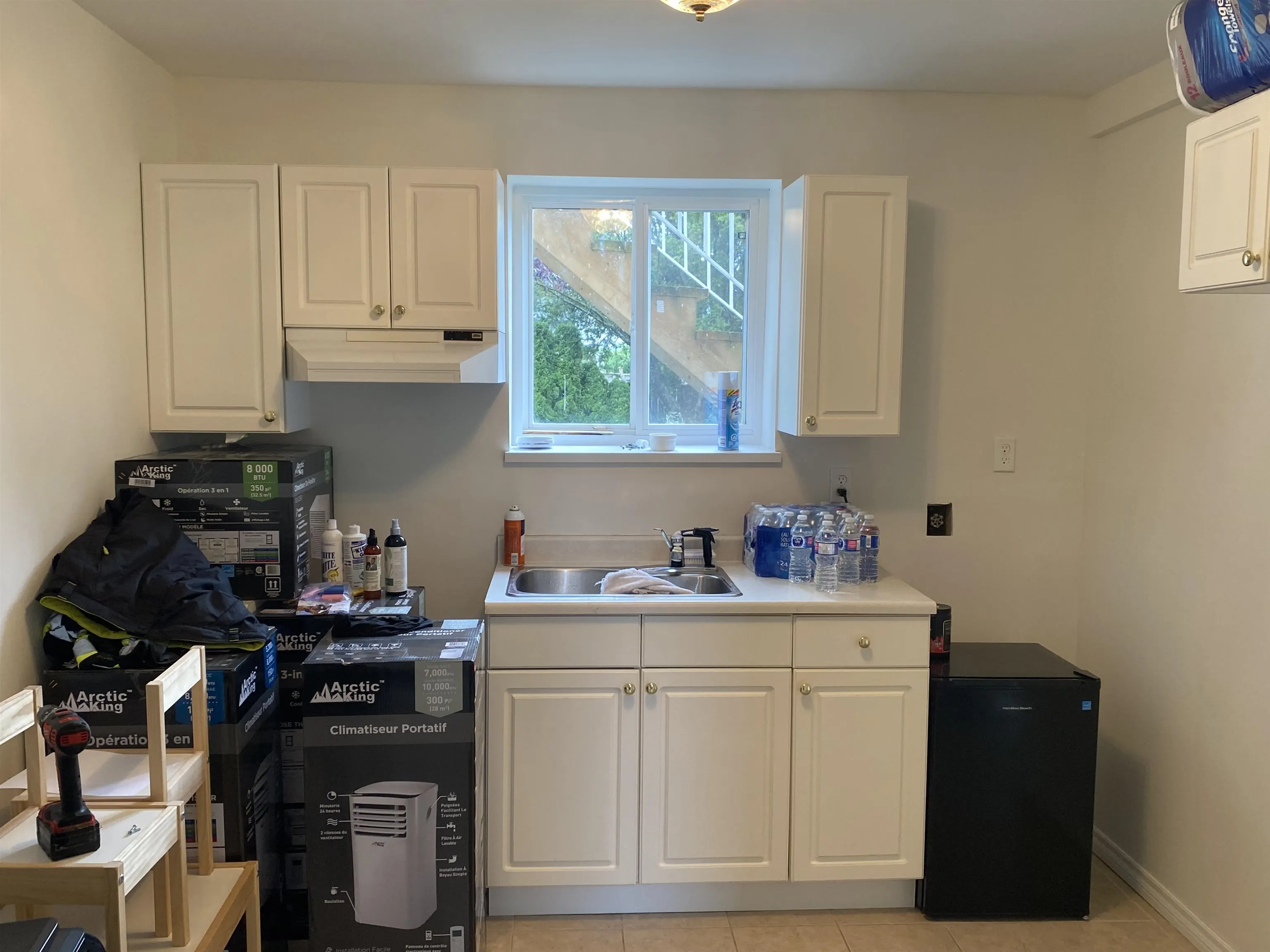 13728 Blackburn Avenue