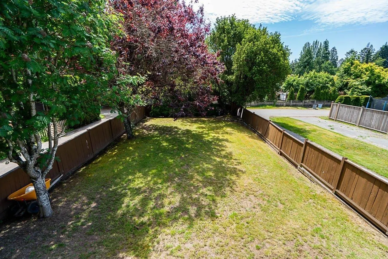 13728 Blackburn Avenue