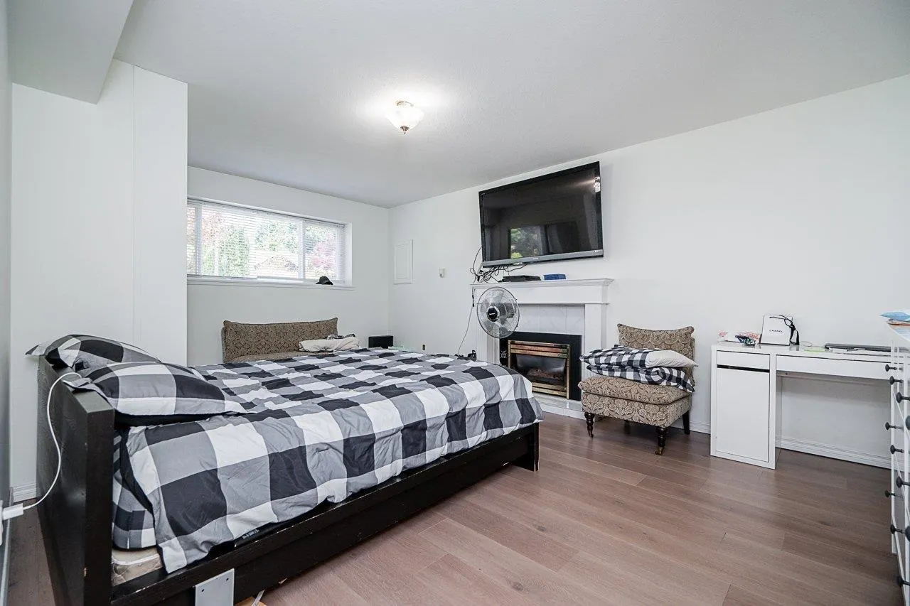 13728 Blackburn Avenue