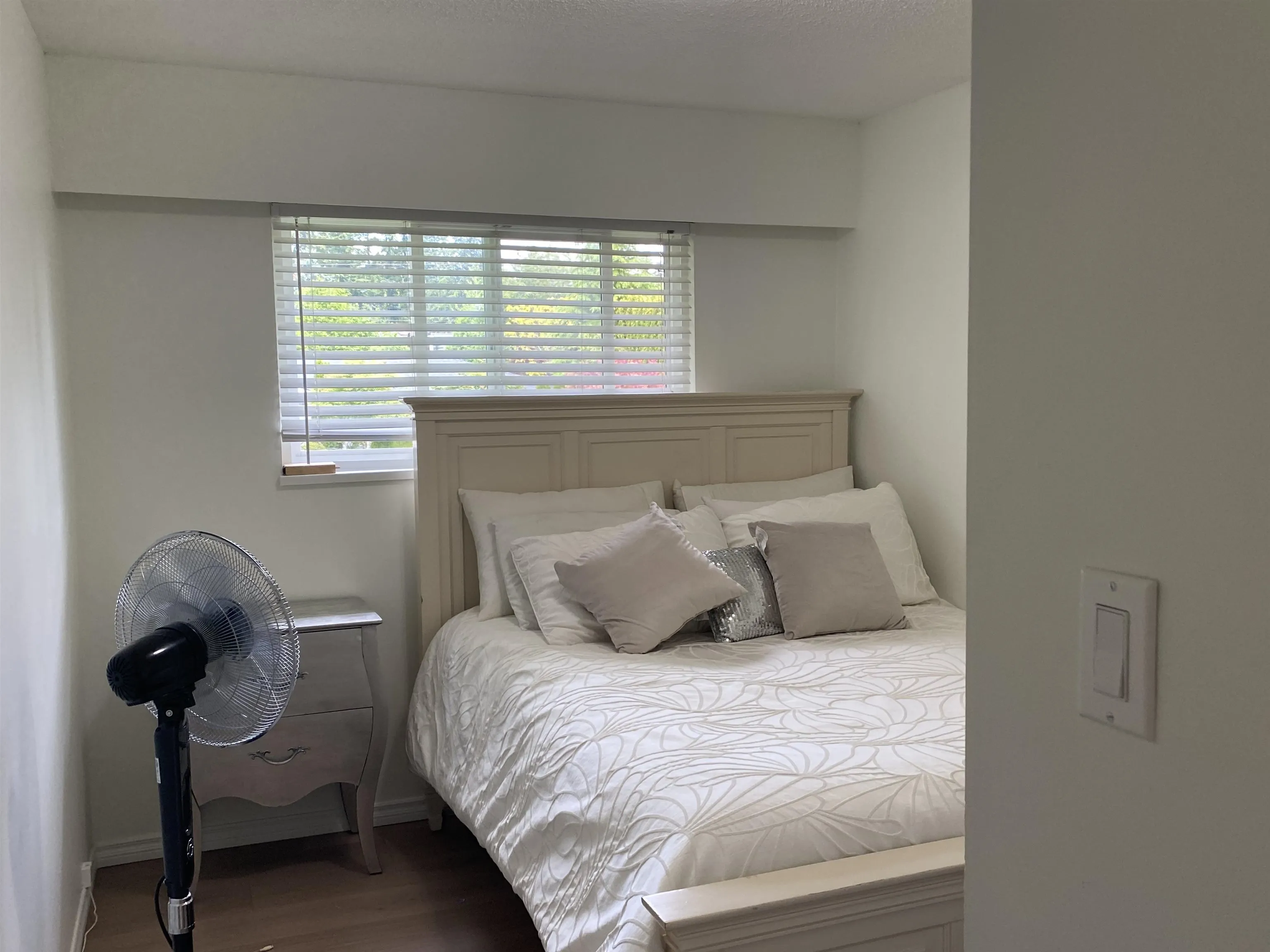 13728 Blackburn Avenue