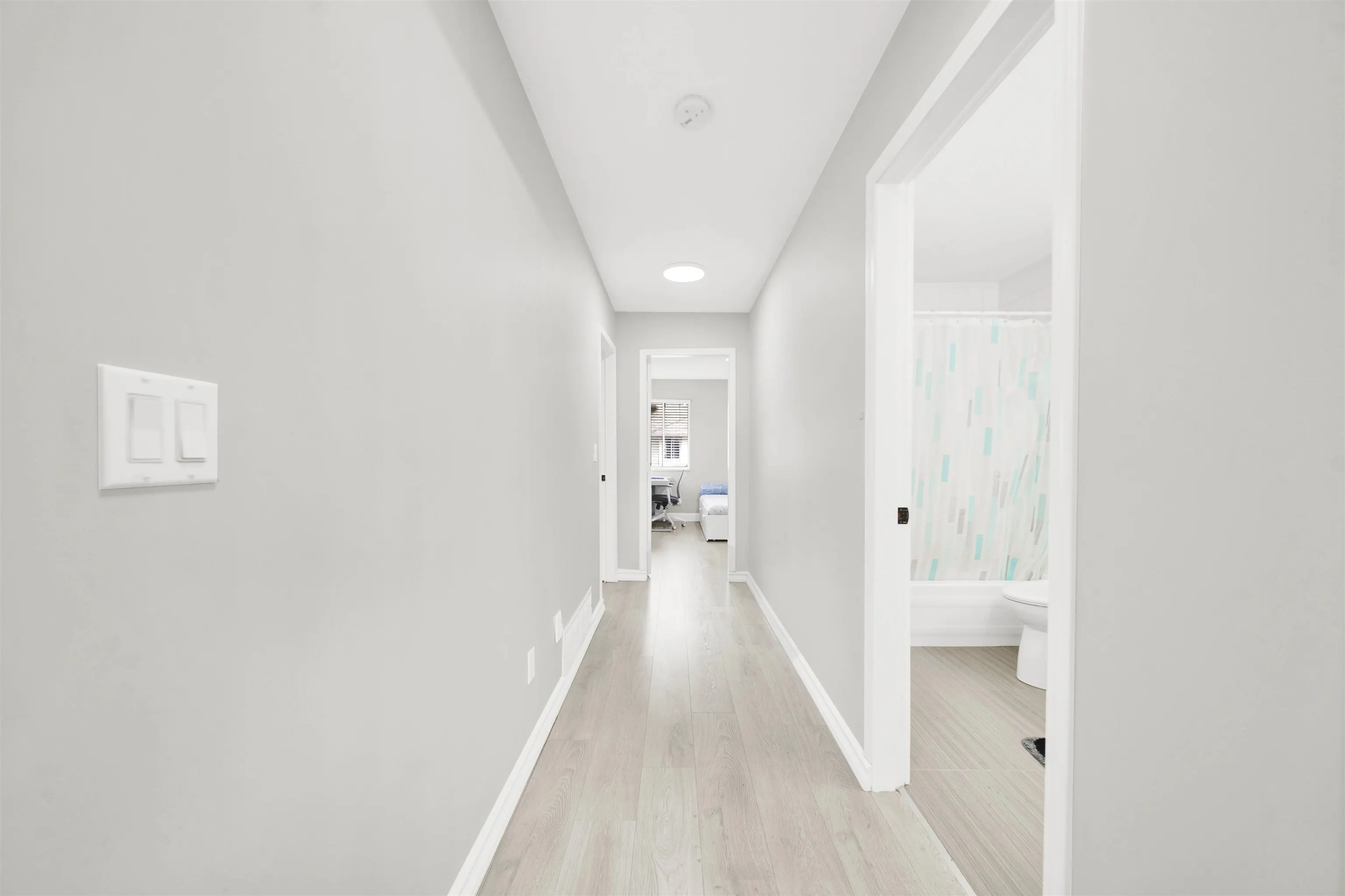 103 16275 85 Avenue