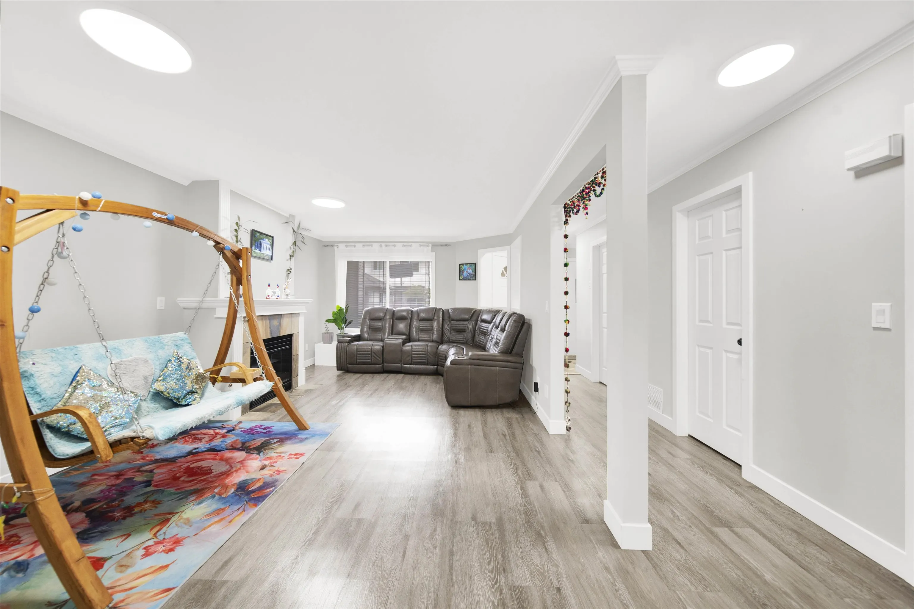 103 16275 85 Avenue