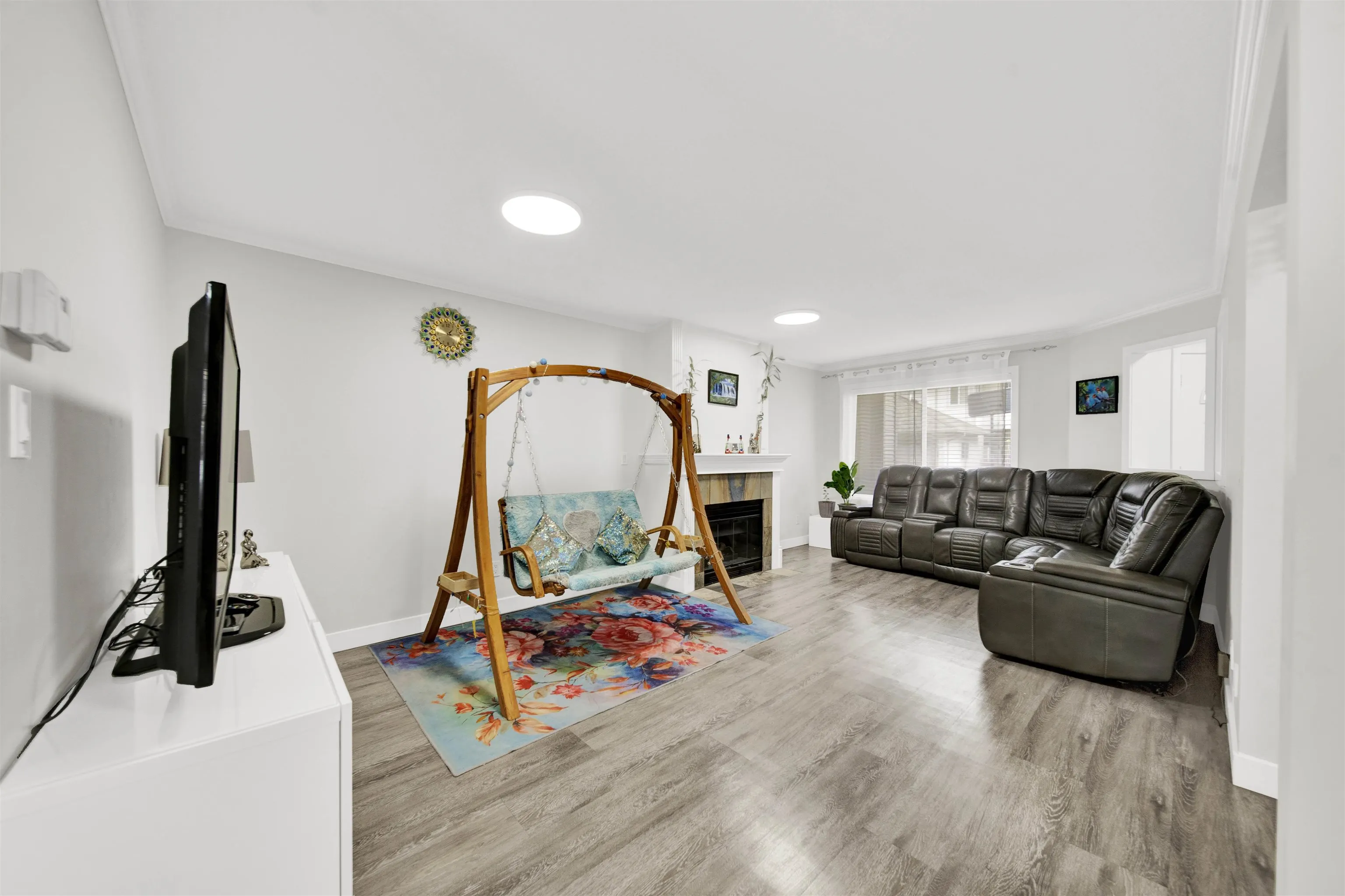 103 16275 85 Avenue