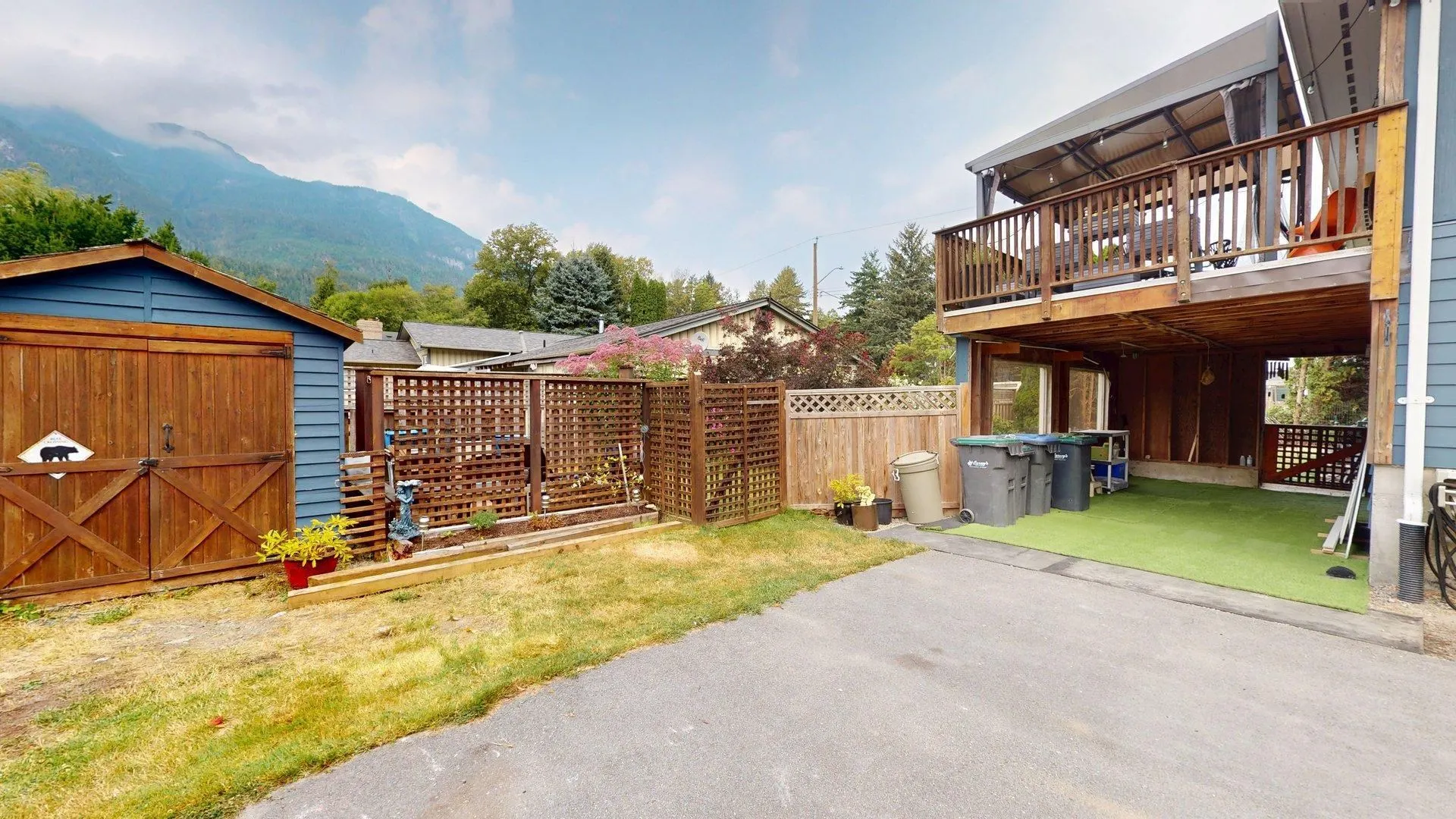 41599 Cottonwood Road
