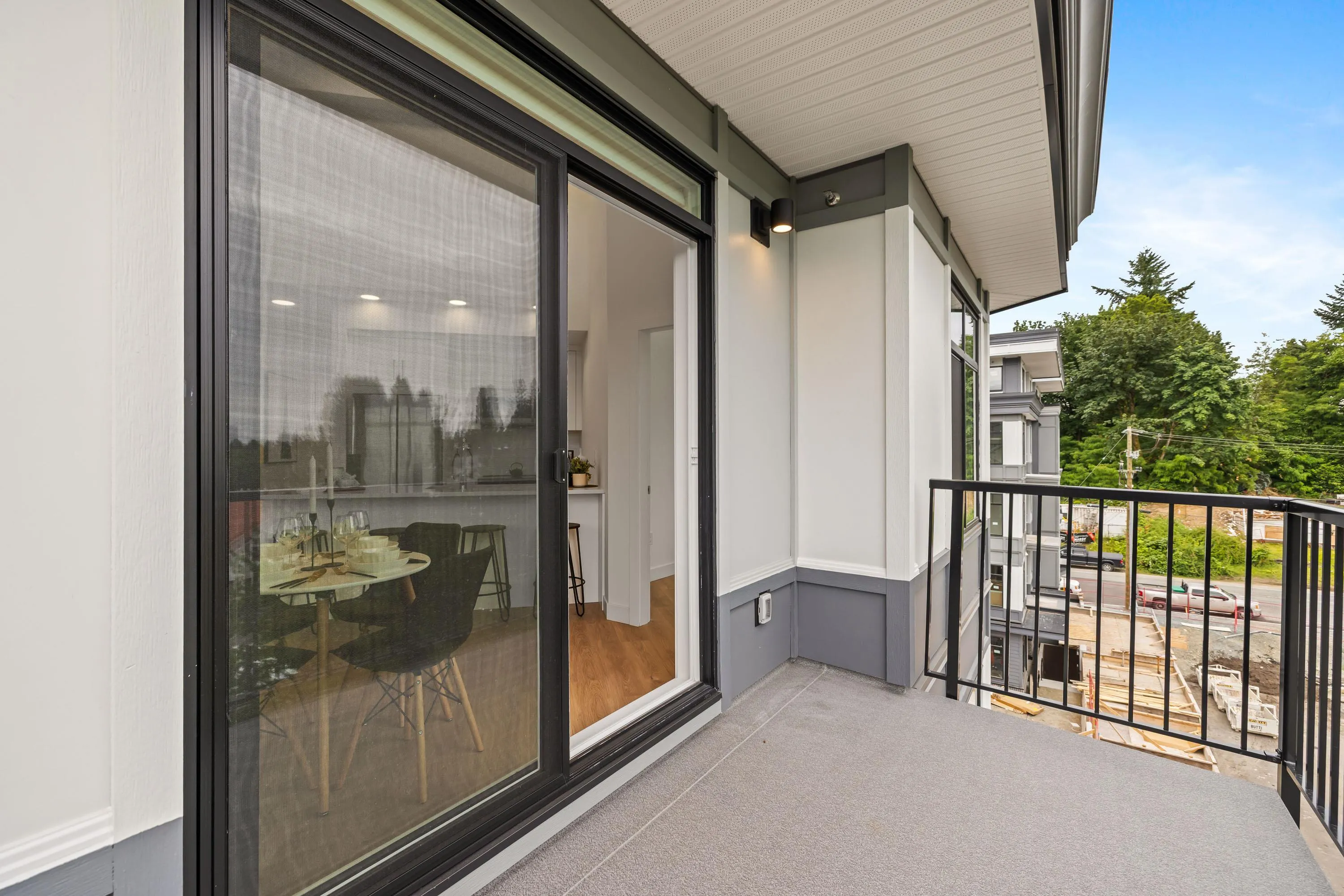 511 33816 South Fraser Way