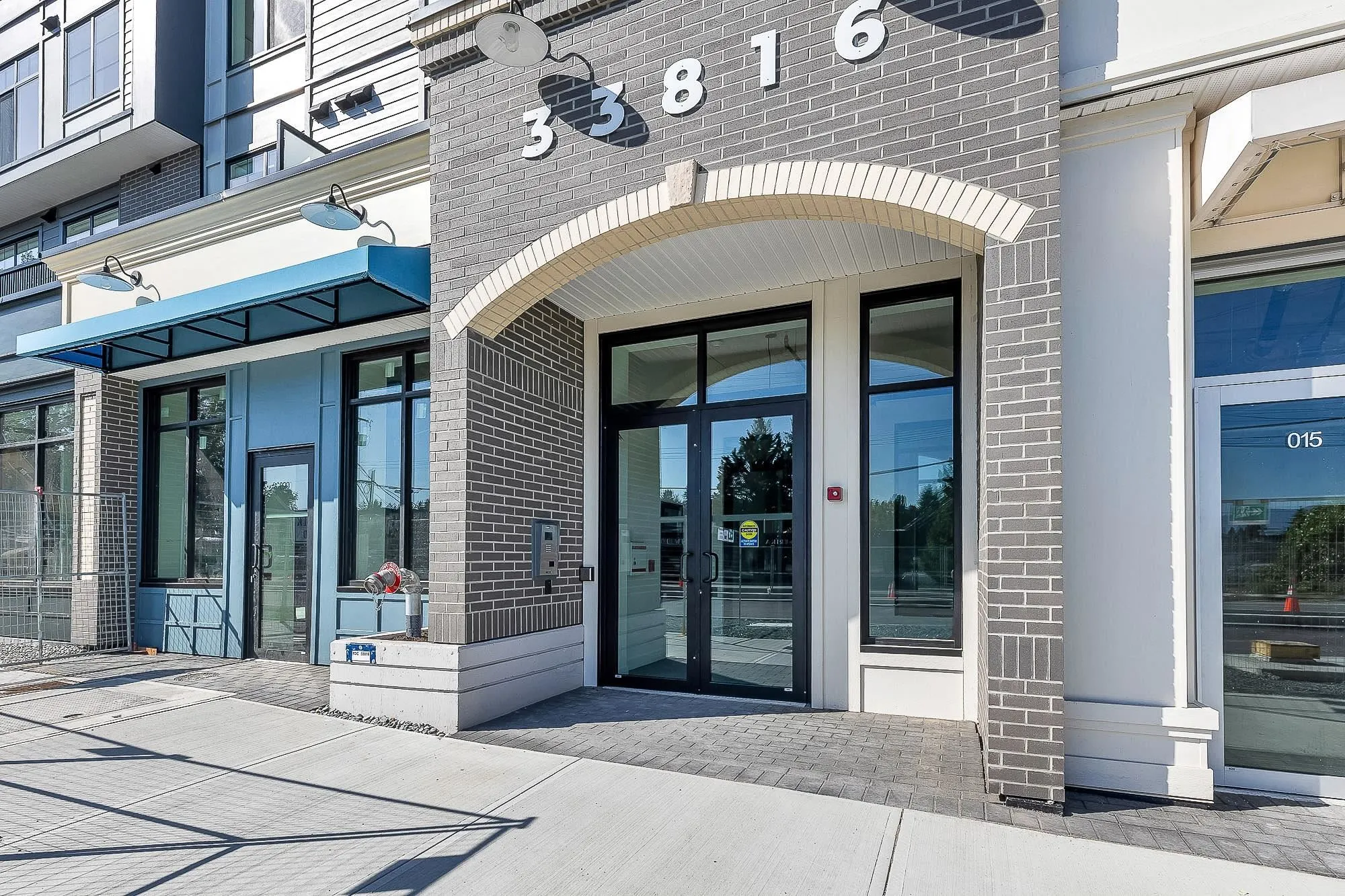 511 33816 South Fraser Way