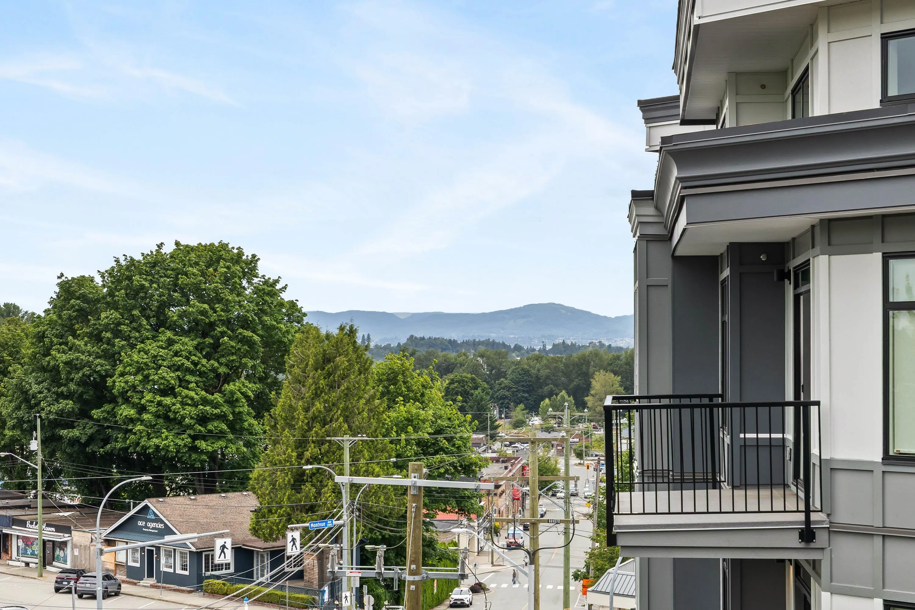 511 33816 South Fraser Way