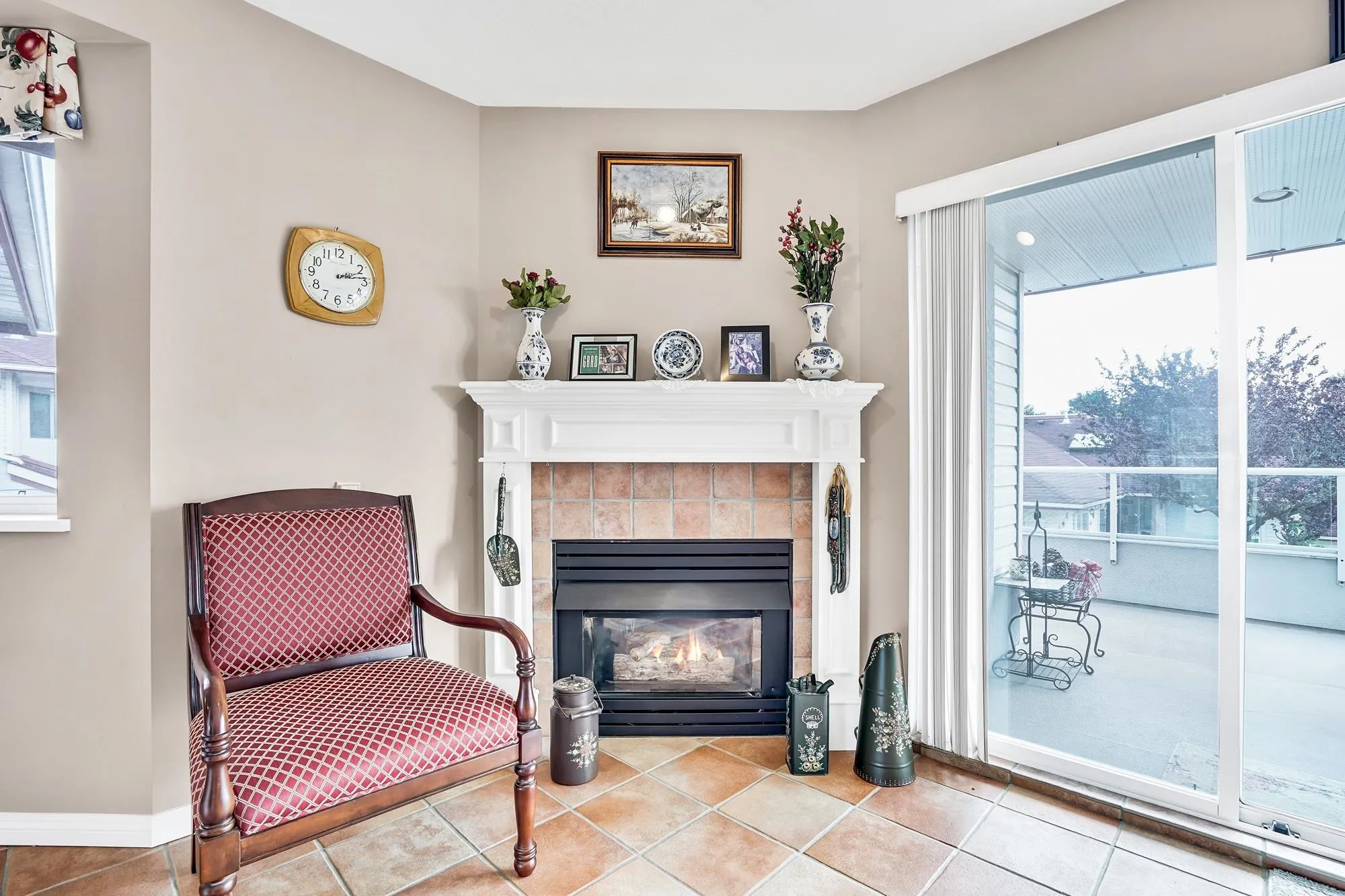 29 31406 Upper Maclure Road